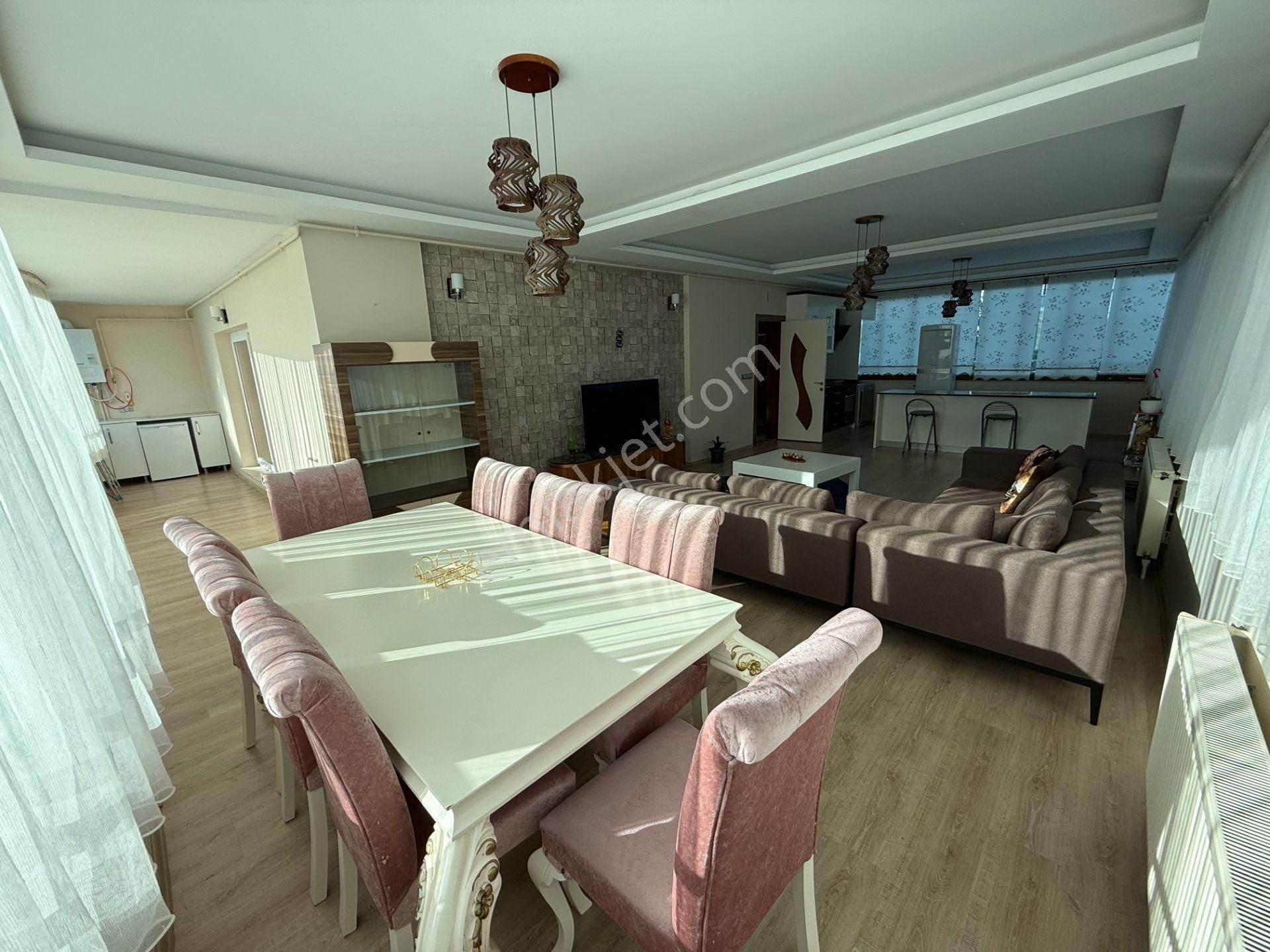 İzzet Begoviç Bulvarı 3+2 Bahçe Dubleksi Eşyalı Kiralık Daire - Görsel 21