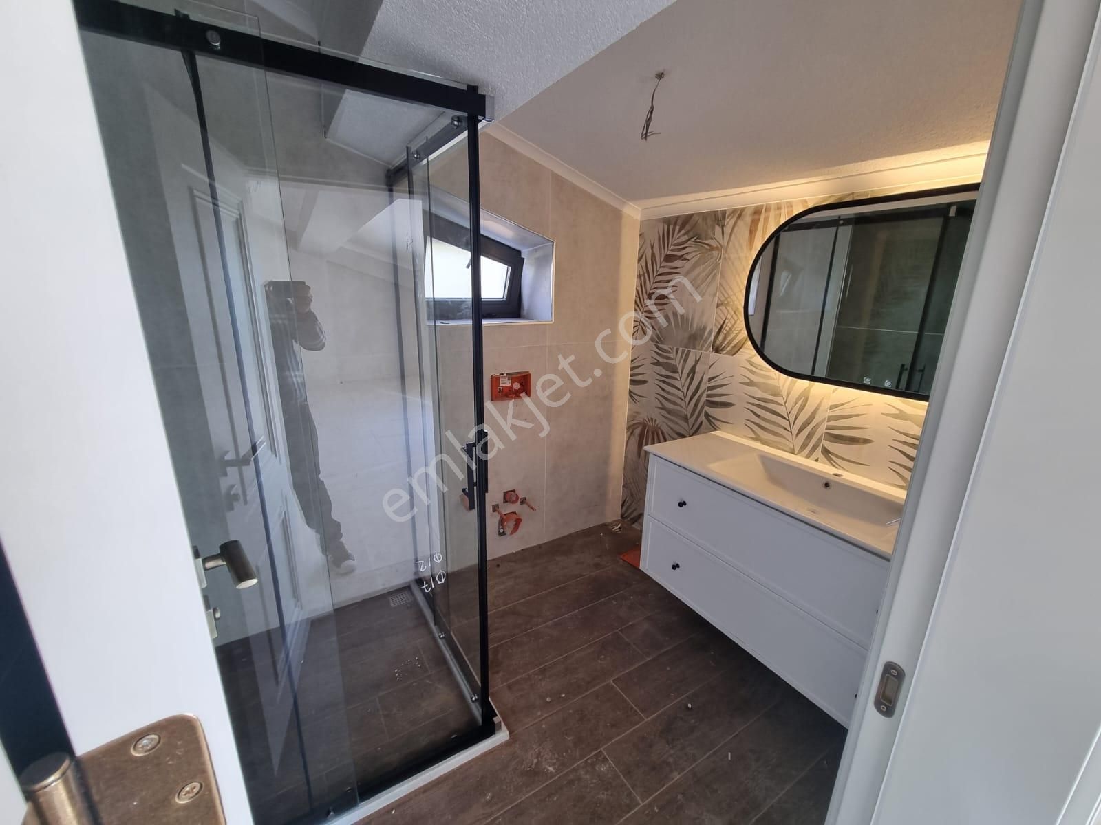 Altınolukta Özel Tasarım 650 M²içinde Havuzlu Taş Villa - Görsel 31