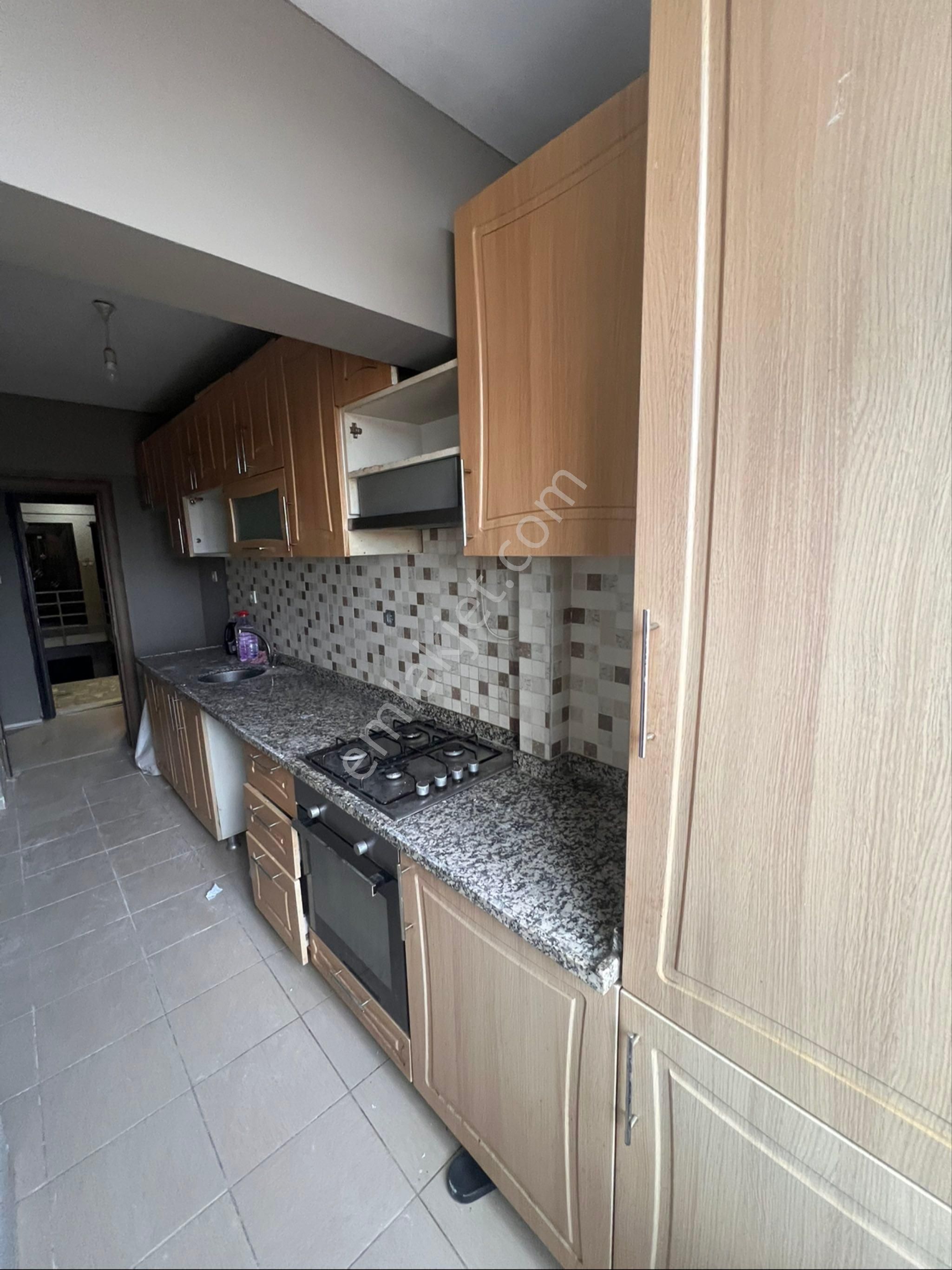 Avcılar Cihangir De 3+1 Ara Kat Kiralık - Görsel 7