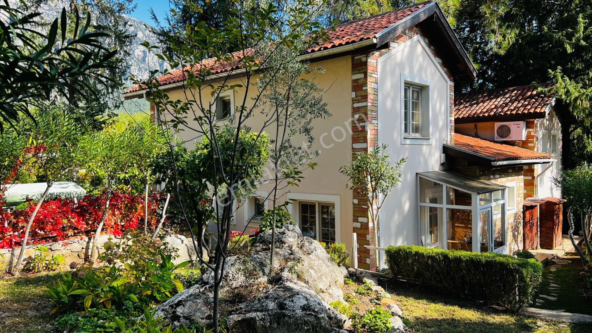 Kemer Beycik Bölgesinde Satılık Müstakil Villa - Görsel 2
