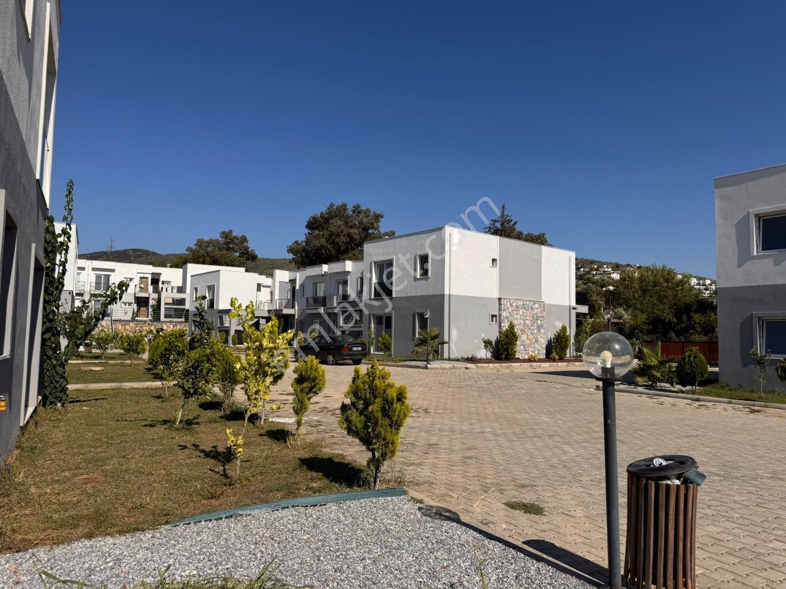 Köşe Bahçeli Havuzlu Site İçinde 2+1 - Görsel 6