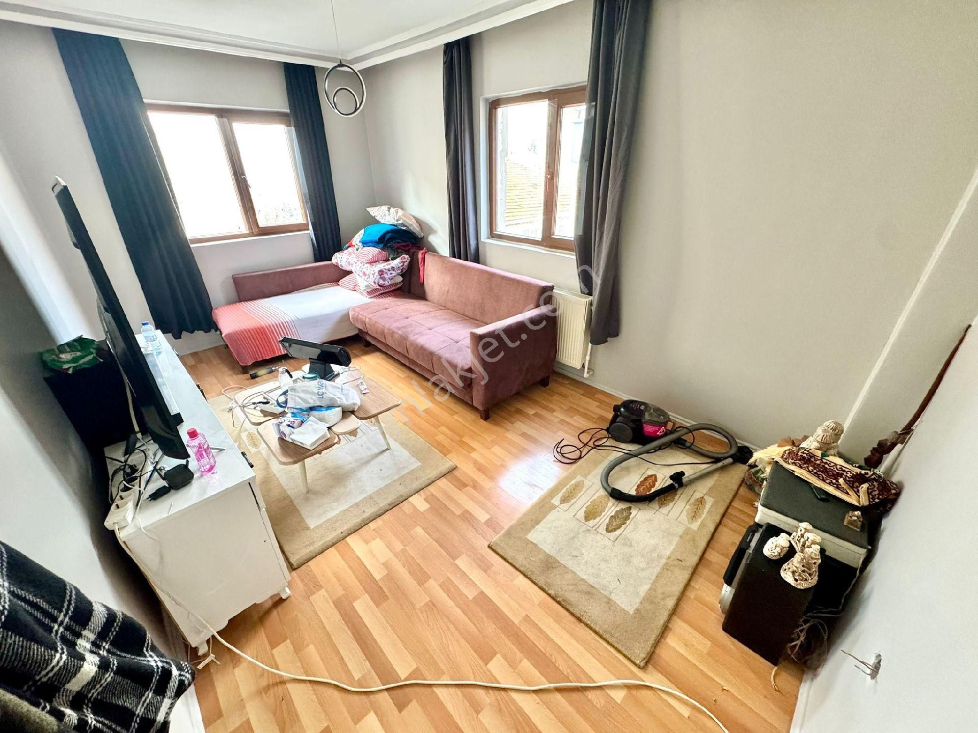 H.gazi Göbege Yürüme Mesafesinde Ekin Mah.2.kat 3+1 125m2 Ön Cephe - Görsel 14