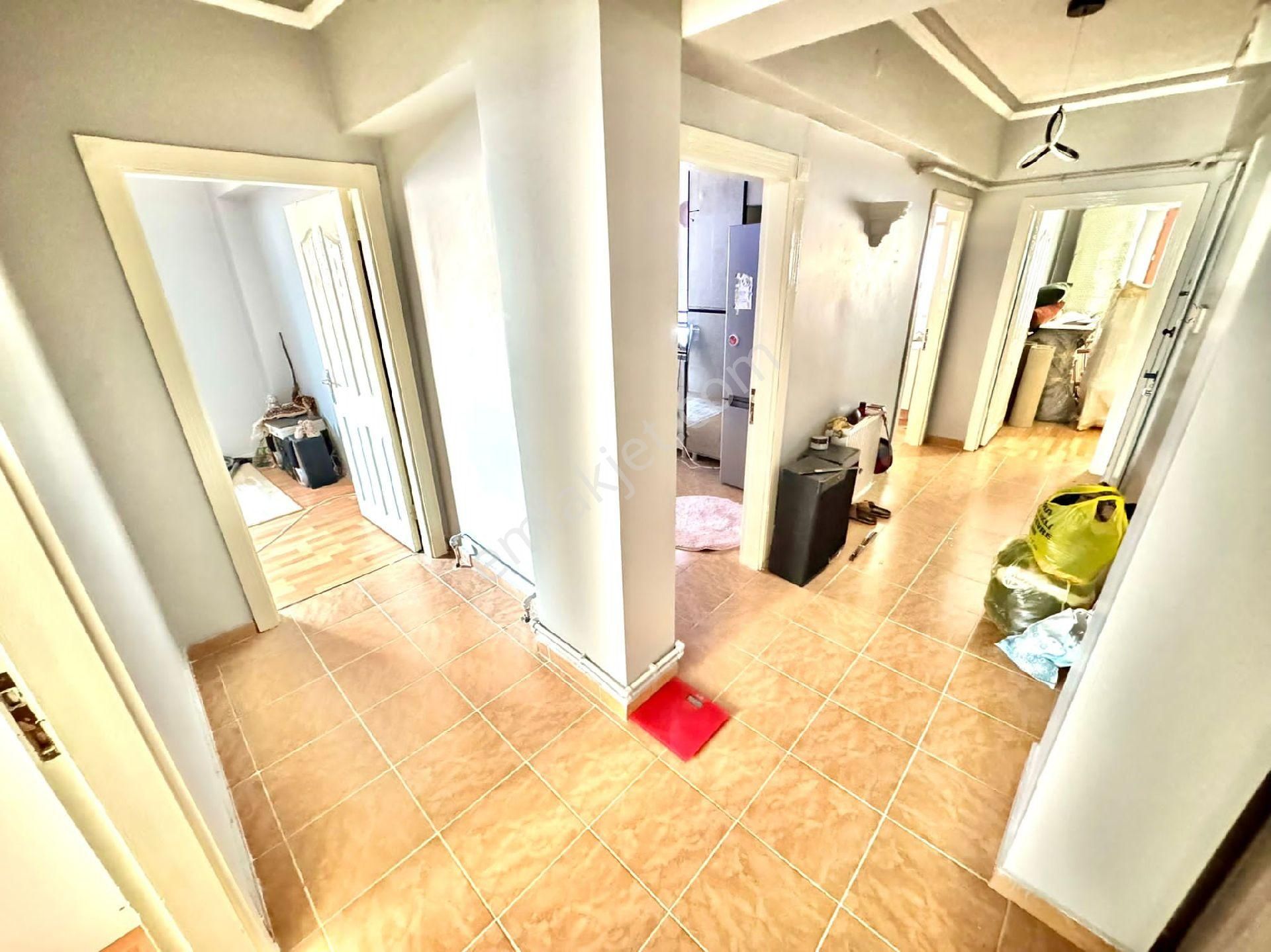 H.gazi Göbege Yürüme Mesafesinde Ekin Mah.2.kat 3+1 125m2 Ön Cephe - Görsel 24