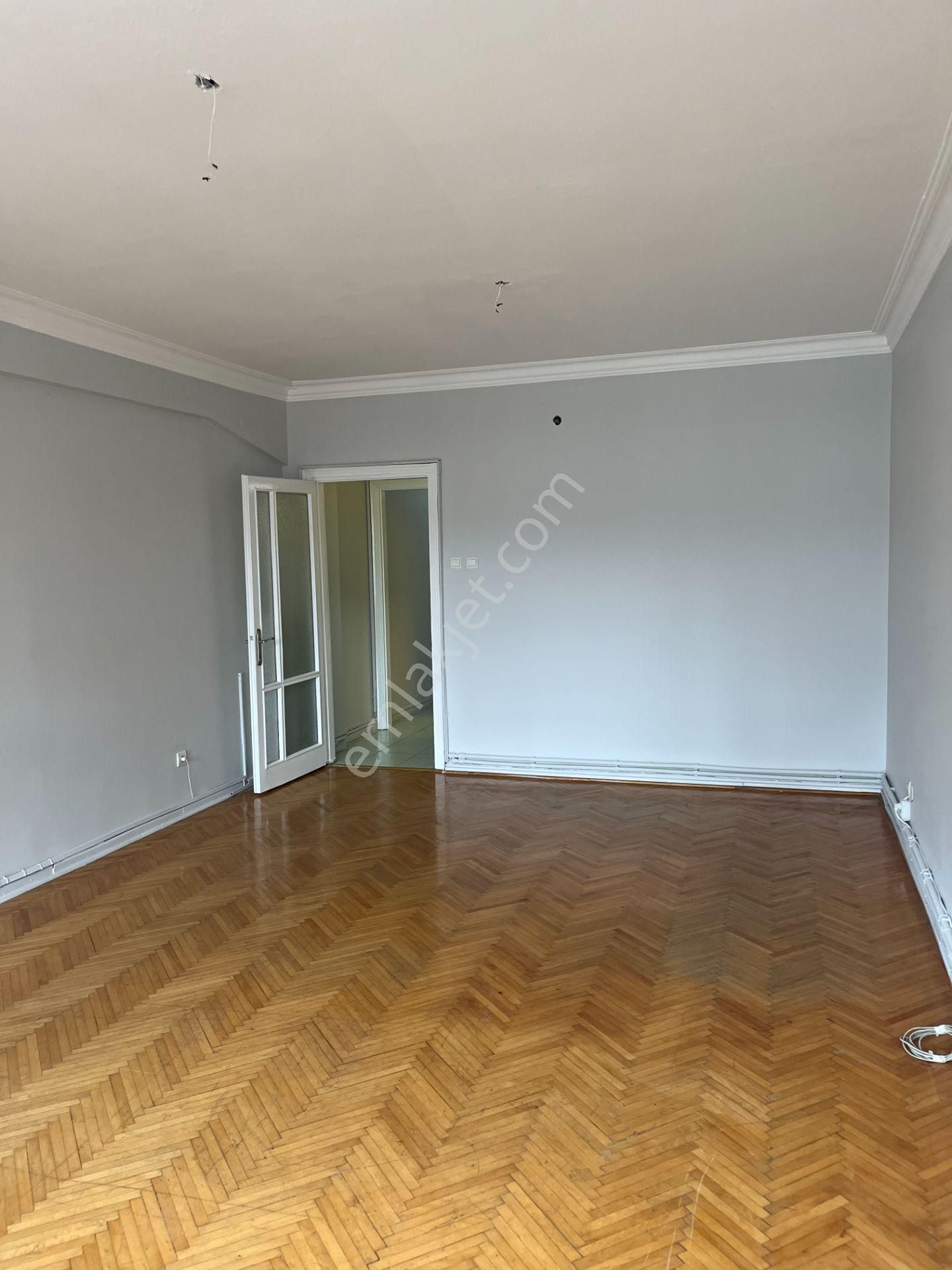 Halaskargazi Cad. , Osmanbey Metro Yanı 2+1 Kiralık Nezih Ofis - Görsel 4