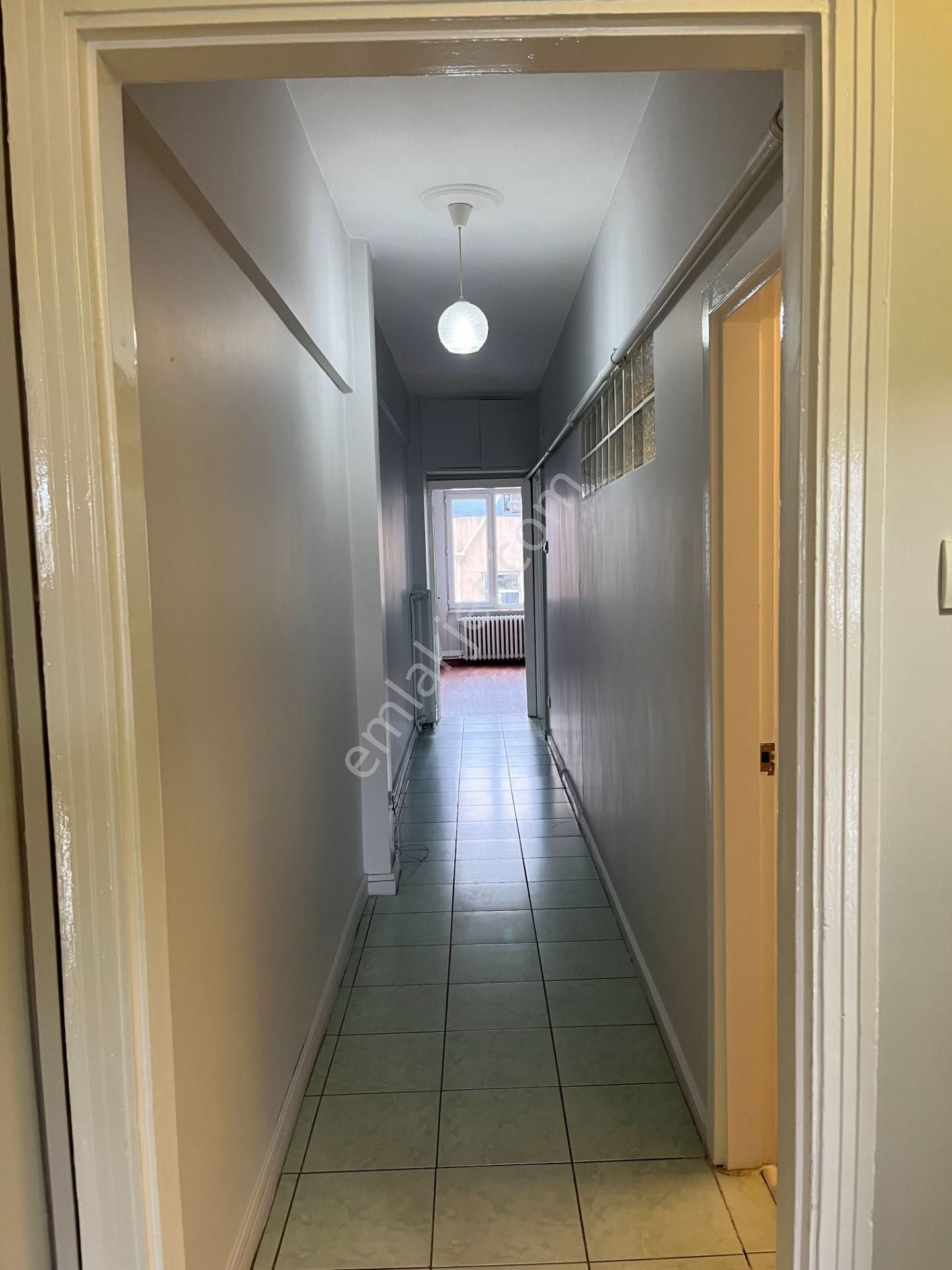 Halaskargazi Cad. , Osmanbey Metro Yanı 2+1 Kiralık Nezih Ofis - Görsel 6