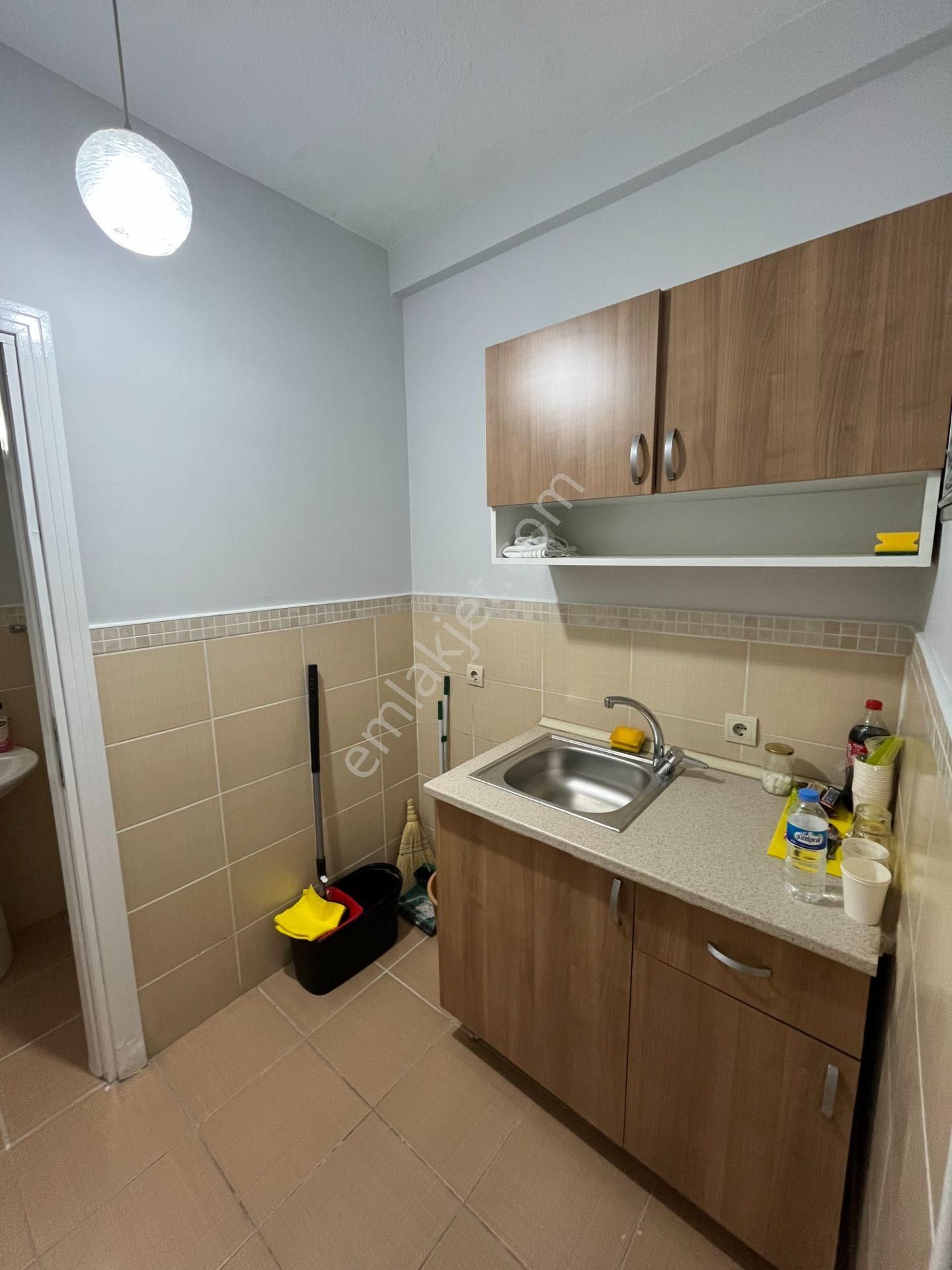 Halaskargazi Cad. , Osmanbey Metro Yanı 2+1 Kiralık Nezih Ofis - Görsel 10