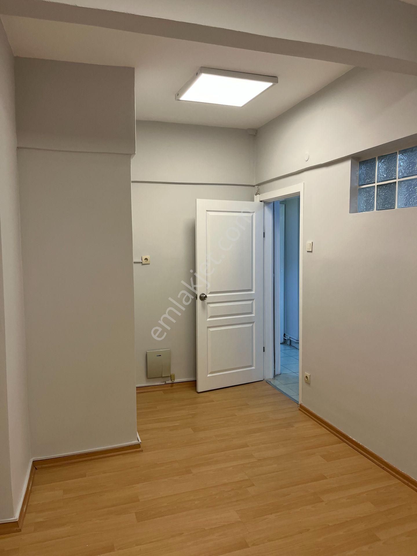 Halaskargazi Cad. , Osmanbey Metro Yanı 2+1 Kiralık Nezih Ofis - Görsel 8