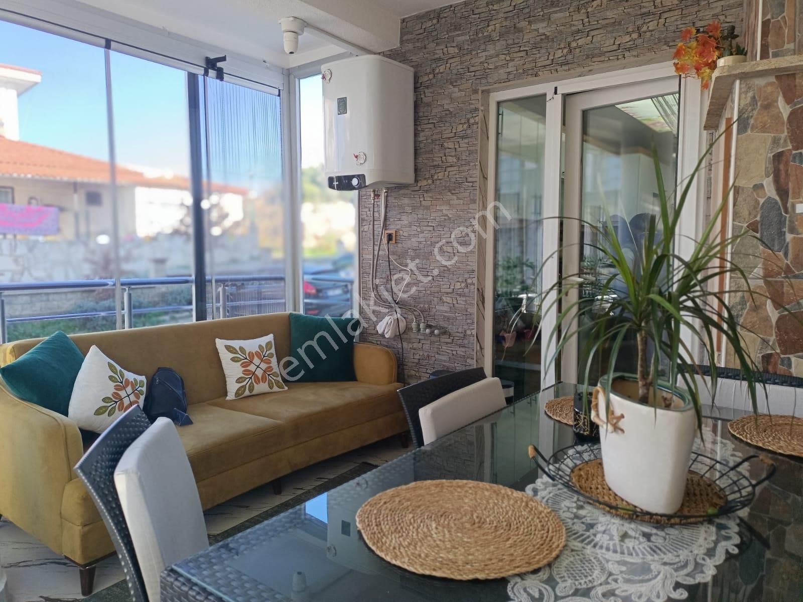 Kuşadası Değirmenderede Tek Blok Havuzsuz 3+1 - Görsel 20