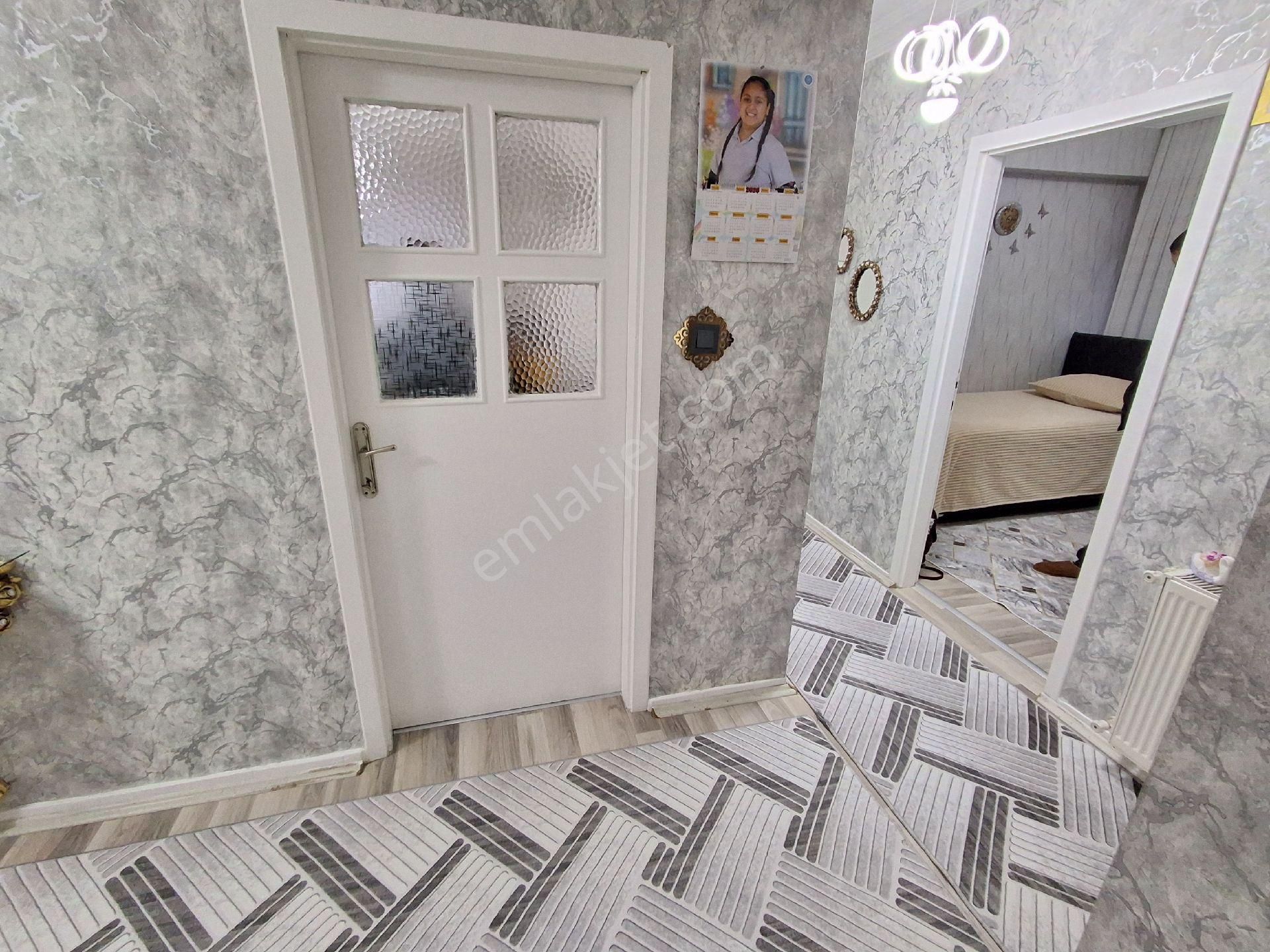 Karapürçek Muhtarlık Yakını 3+1 Y.giriş A.daire Var Ön Cephe Kat Konumunda Kök Tapu Kredi - Görsel 9