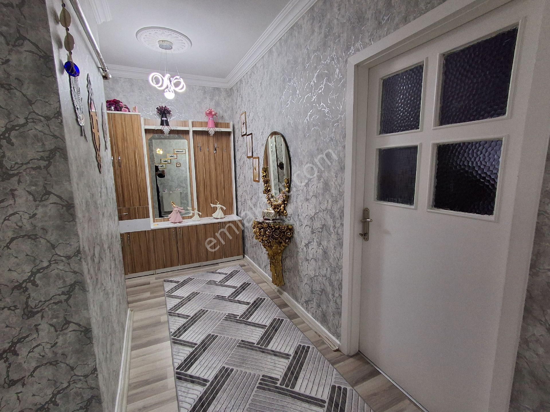 Karapürçek Muhtarlık Yakını 3+1 Y.giriş A.daire Var Ön Cephe Kat Konumunda Kök Tapu Kredi - Görsel 19