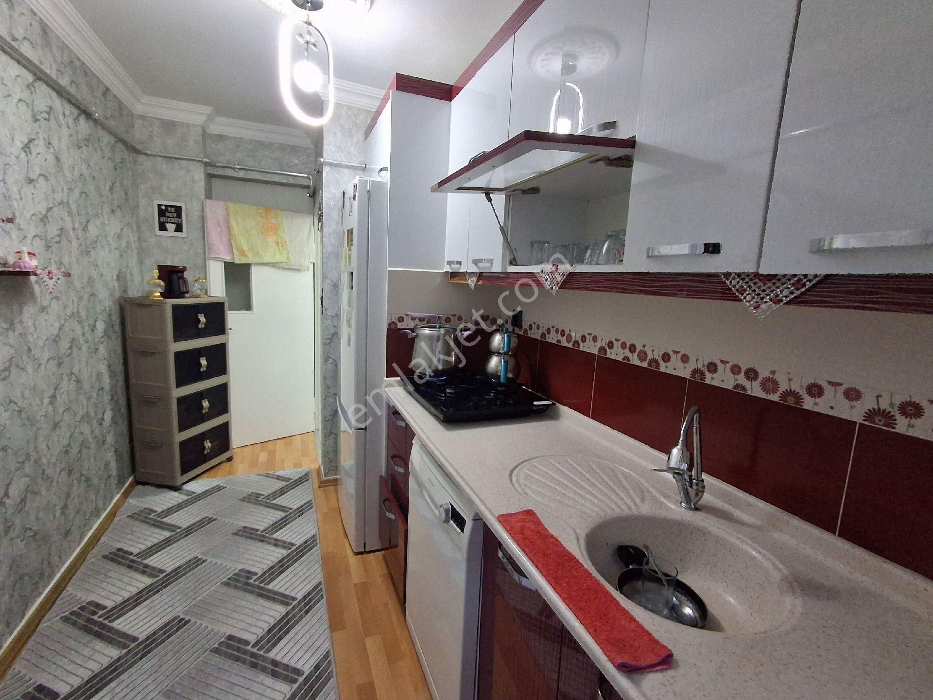 Karapürçek Muhtarlık Yakını 3+1 Y.giriş A.daire Var Ön Cephe Kat Konumunda Kök Tapu Kredi - Görsel 26