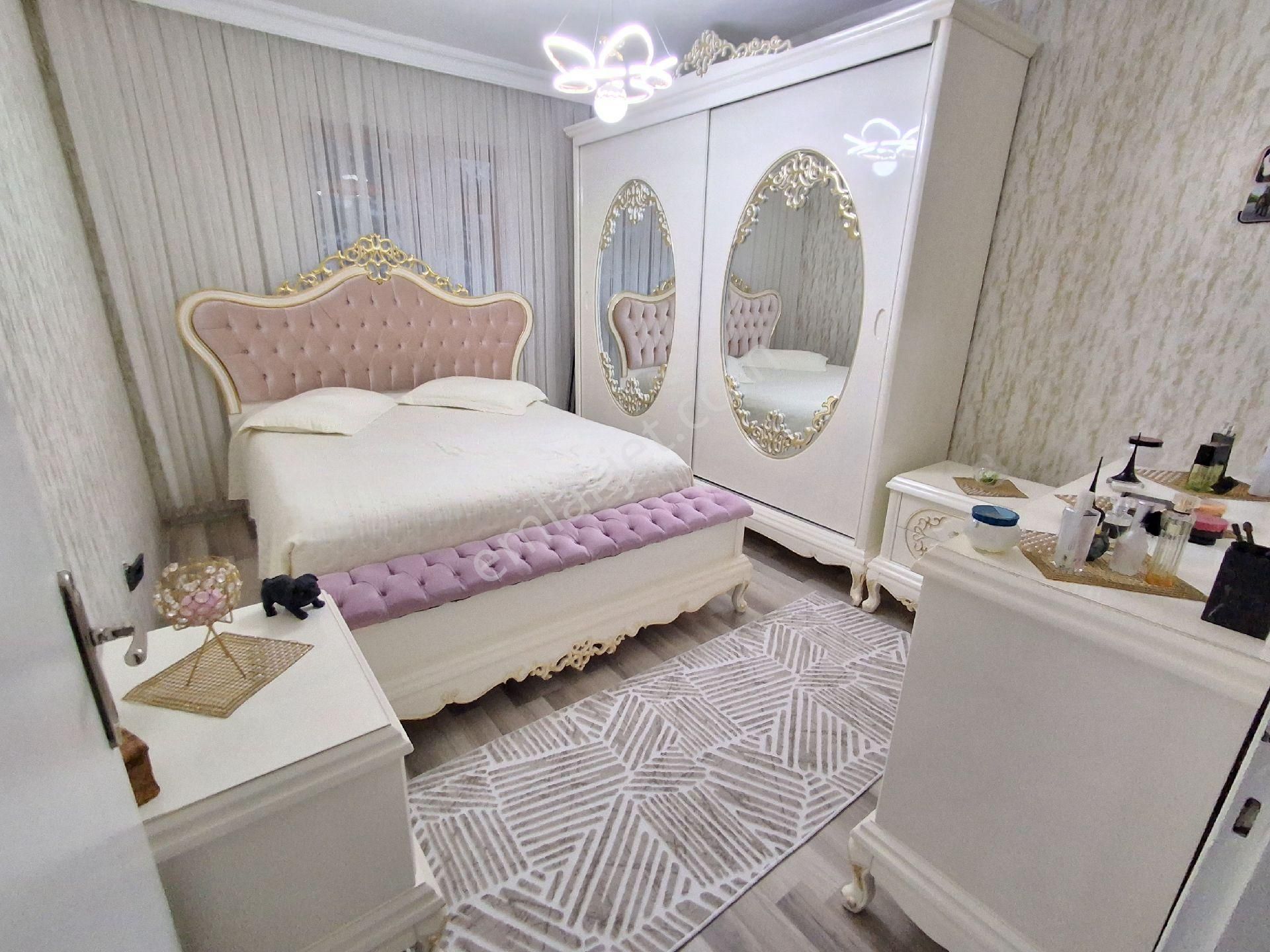 Karapürçek Muhtarlık Yakını 3+1 Y.giriş A.daire Var Ön Cephe Kat Konumunda Kök Tapu Kredi - Görsel 14