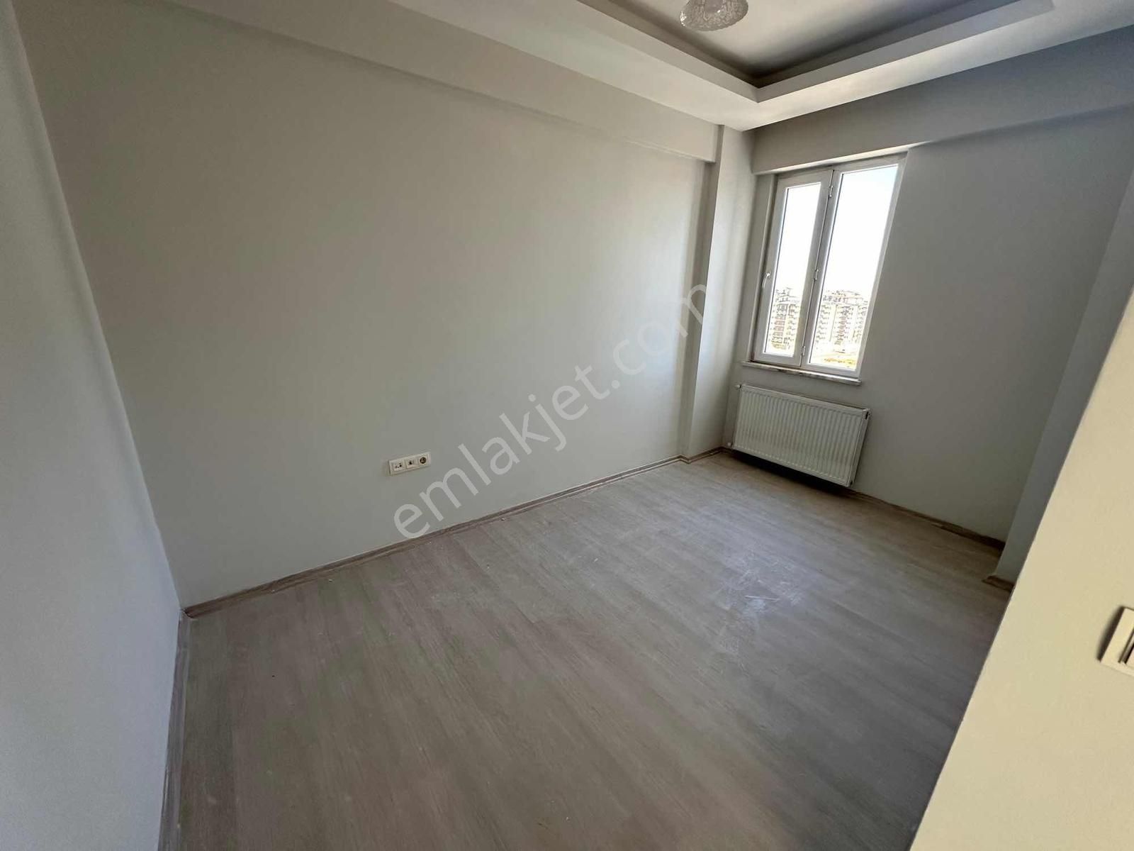 Yılın Son Fırsatı !!!! Belkız Mah.caddeüstü Satılık 3+1 Daire - Görsel 4