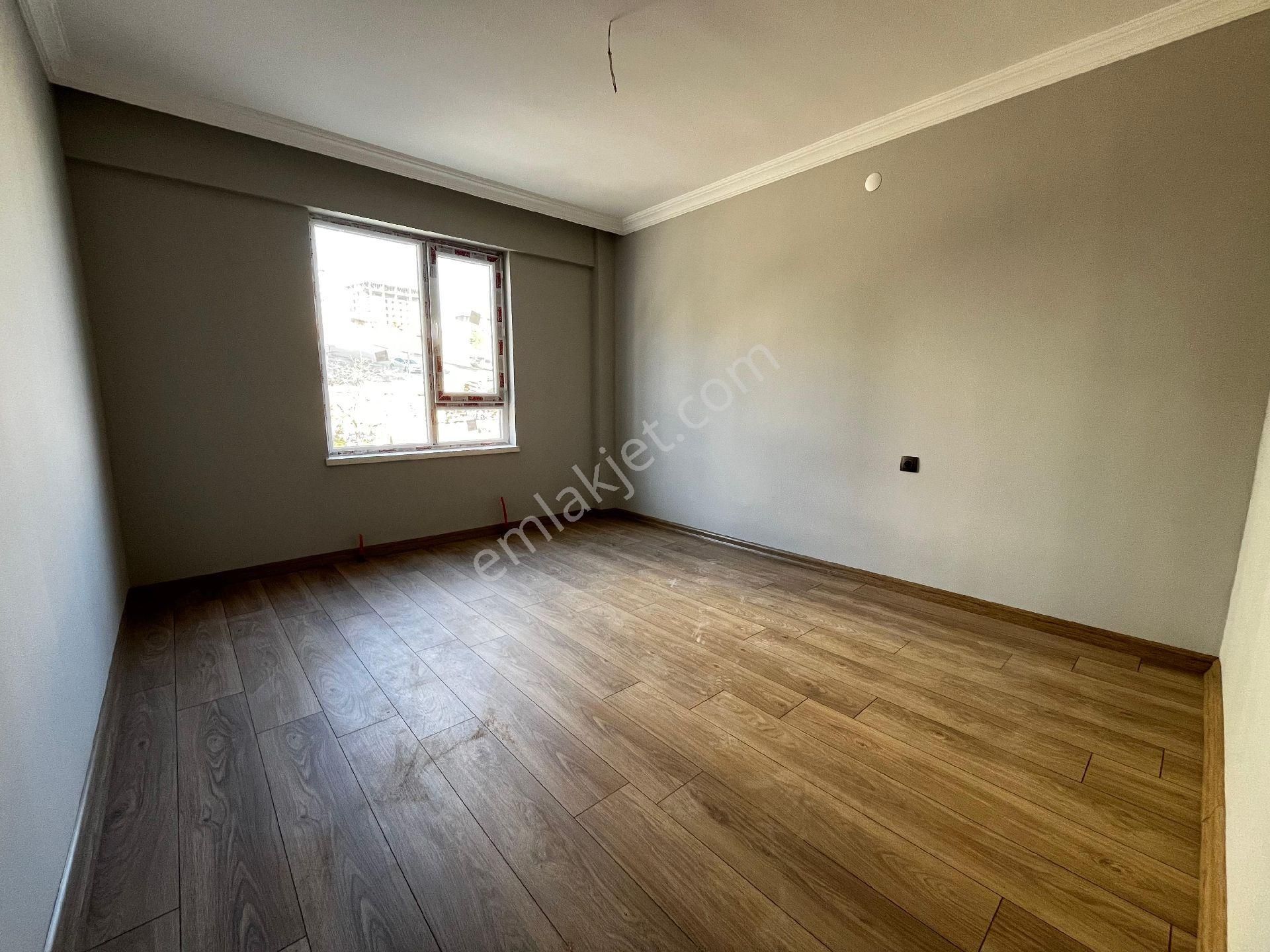 Ferudunçelik 8.cd İmk Lisesi Yakını 2.kat 3+1 135m2 Teras Balkonlu Vestiyer Duşakabin D.kagıtlı - Görsel 16