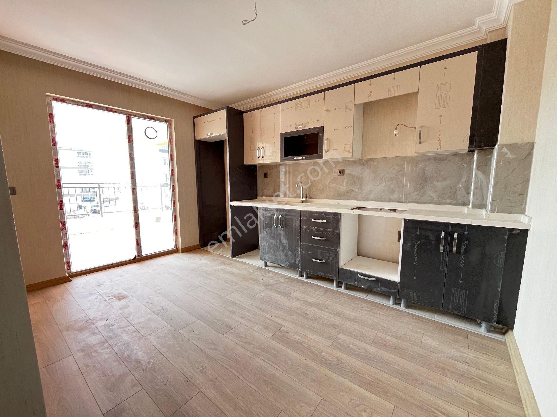 Ferudunçelik 8.cd İmk Lisesi Yakını 2.kat 3+1 135m2 Teras Balkonlu Vestiyer Duşakabin D.kagıtlı - Görsel 7