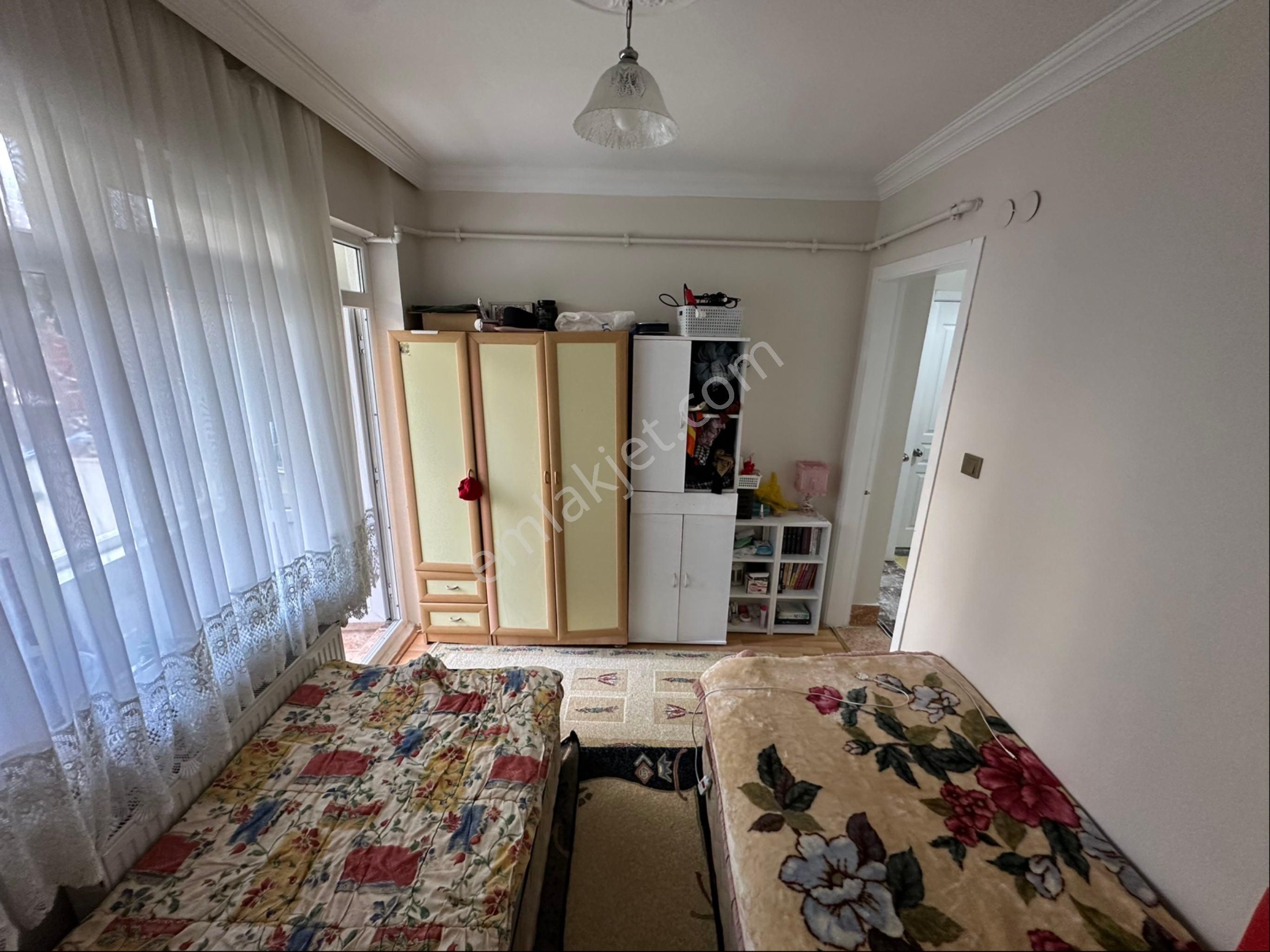 Fatih Molla Gürani’de Merkezi Konumda Satılık 2+1 Daire - Görsel 14