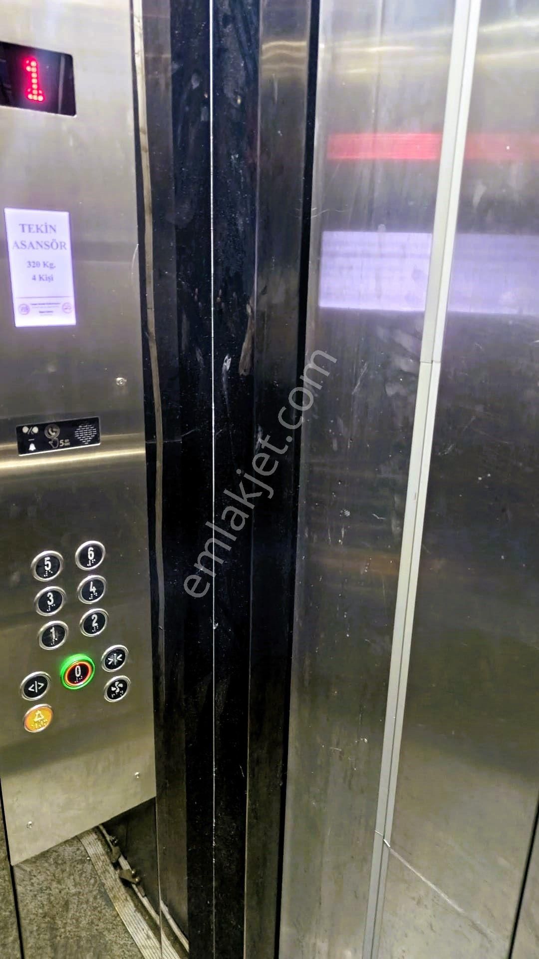 Merkezi Konumda Hemen Teslim 3+1 Daire - Görsel 8