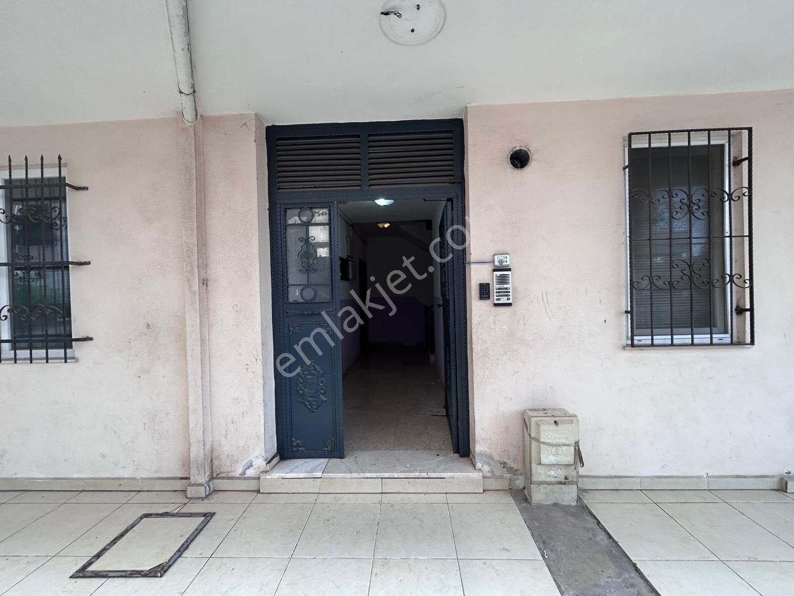 Şafak Mahallesi Cadde Üzeri Geniş 3+1 Ara Kat Kiralık Daire - Görsel 27