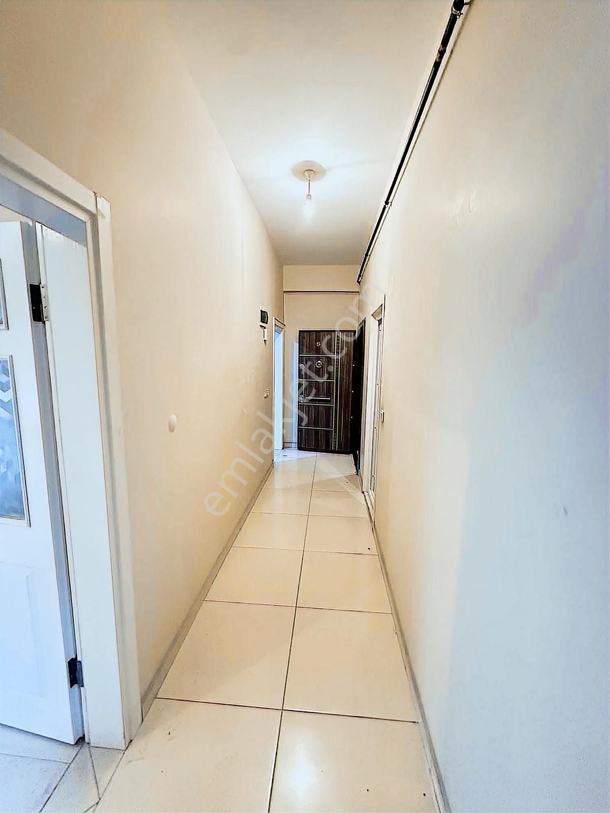 Adapazarı Semerciler Mahallesinde 1+1 Kiralık Daire - Görsel 10