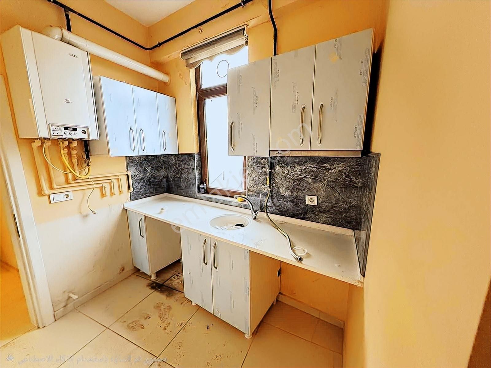 Adapazarı Semerciler Mahallesinde 1+1 Kiralık Daire - Görsel 11