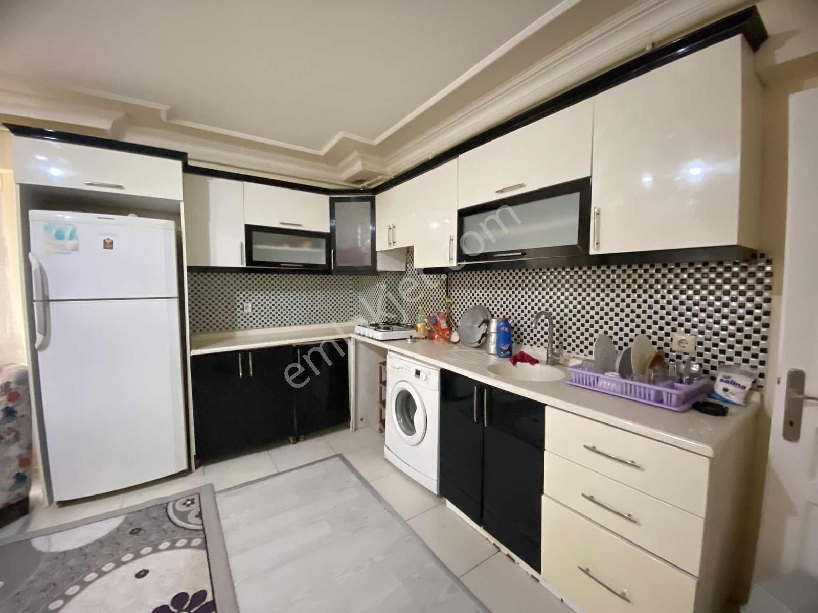 Ömürevleri Cağaloğluna Yakın 3+0 Daire - Görsel 21