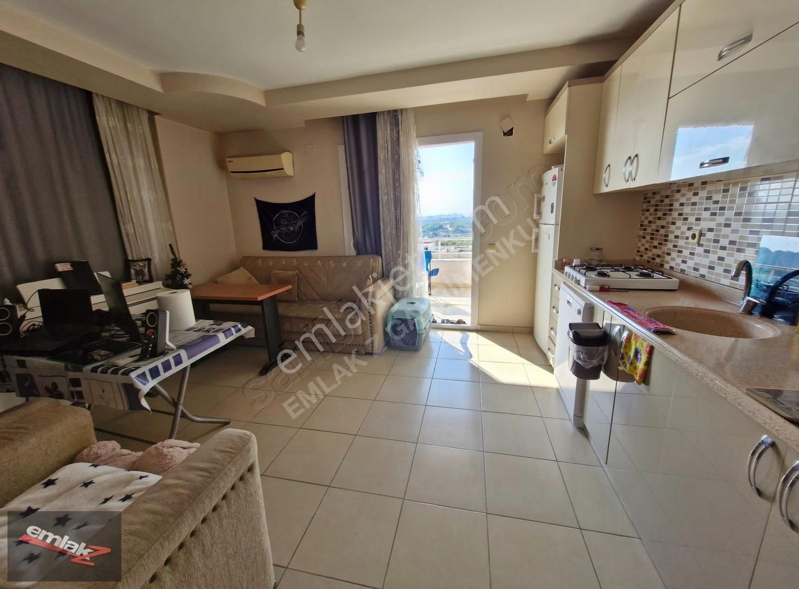 Emlak Z' Den 乂 Üniversite Cad.乂 Ful Eşyalı 乂 1+1 Satılık Daire - Görsel 6