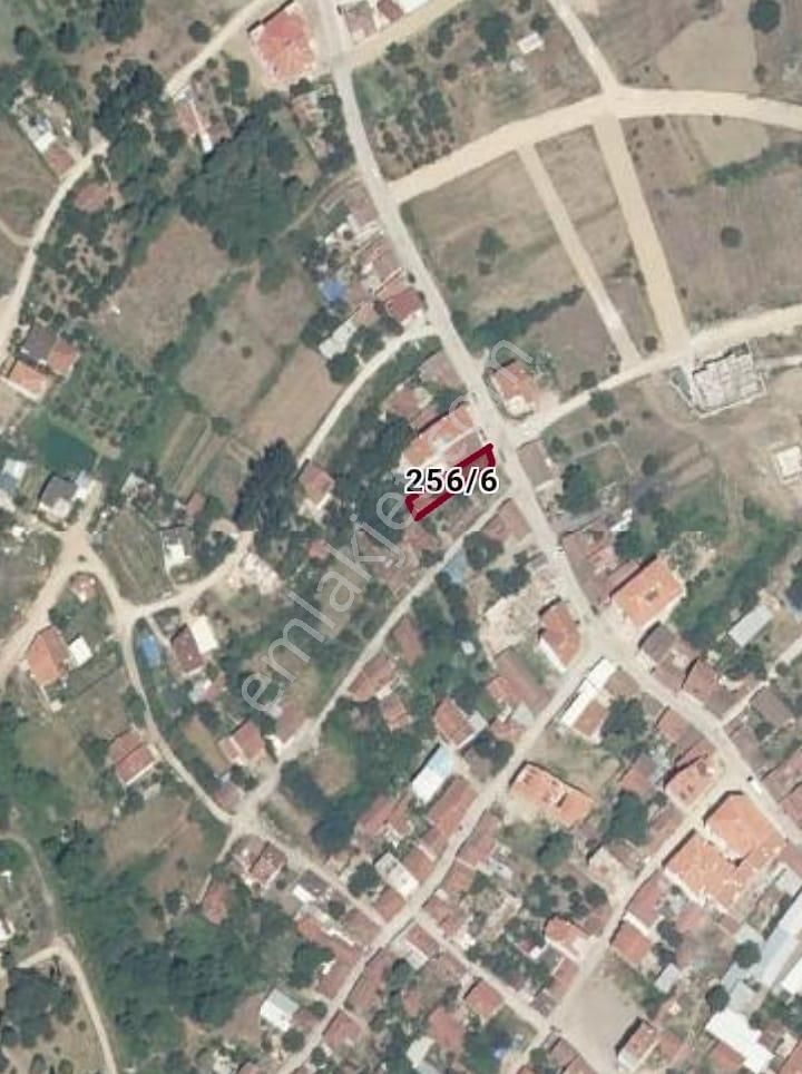 Bursa İnegöl Cerrah Mah 271m2 8 Dairelik İnşaat Alanı 206m2 Olan 2 Daire Karşılığı Satılık Arsa - Görsel 3