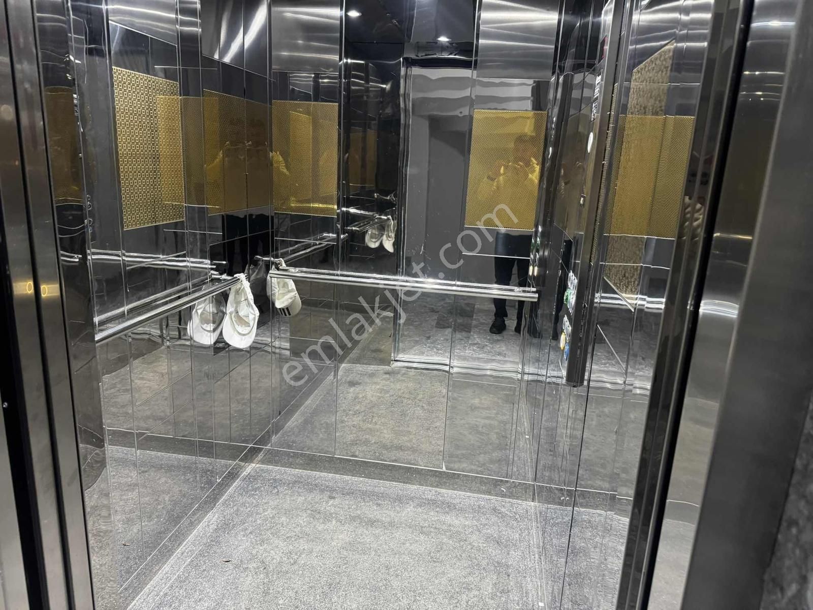 Vefa Gayrimenkulden S.beyli Merkezde Satılık Ofis Katı - Görsel 4