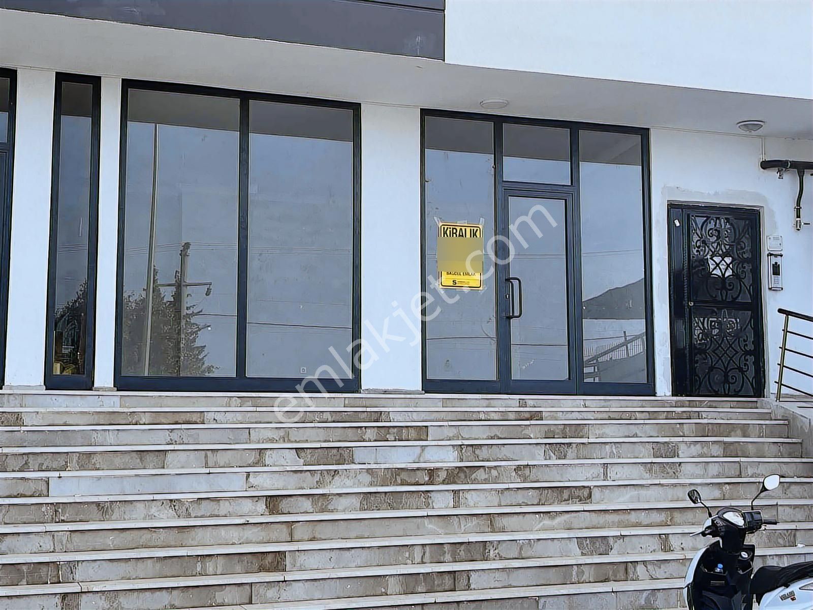 Gömeç Yaya Mahallesi Kiralık Dükkan - Görsel 3