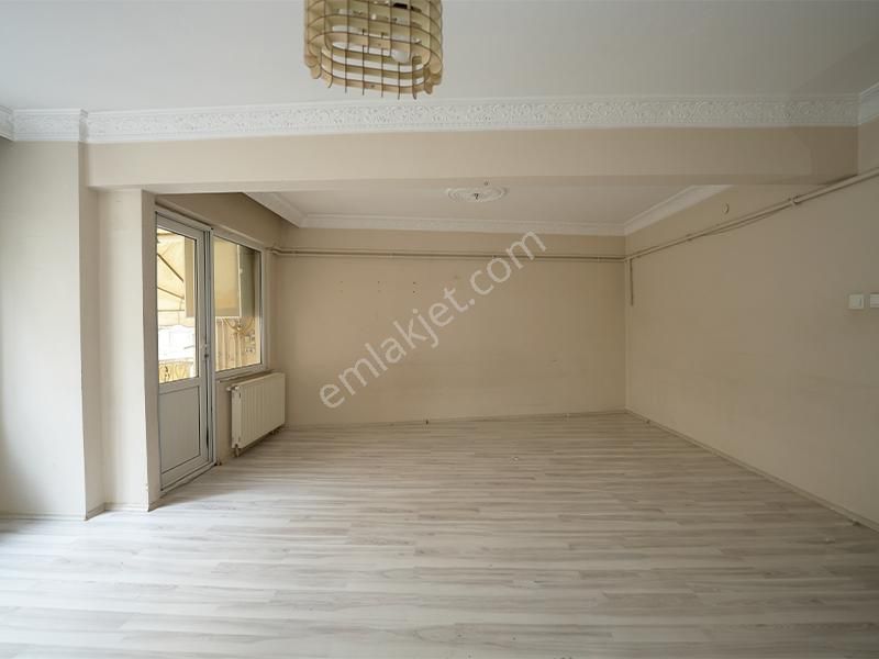 C21 Cius; Eskipazar Caddesi Civarı Kiralık Ara Kat Daire - Görsel 5