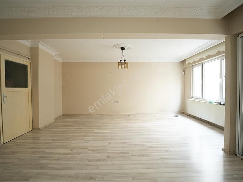 C21 Cius; Eskipazar Caddesi Civarı Kiralık Ara Kat Daire - Görsel 4