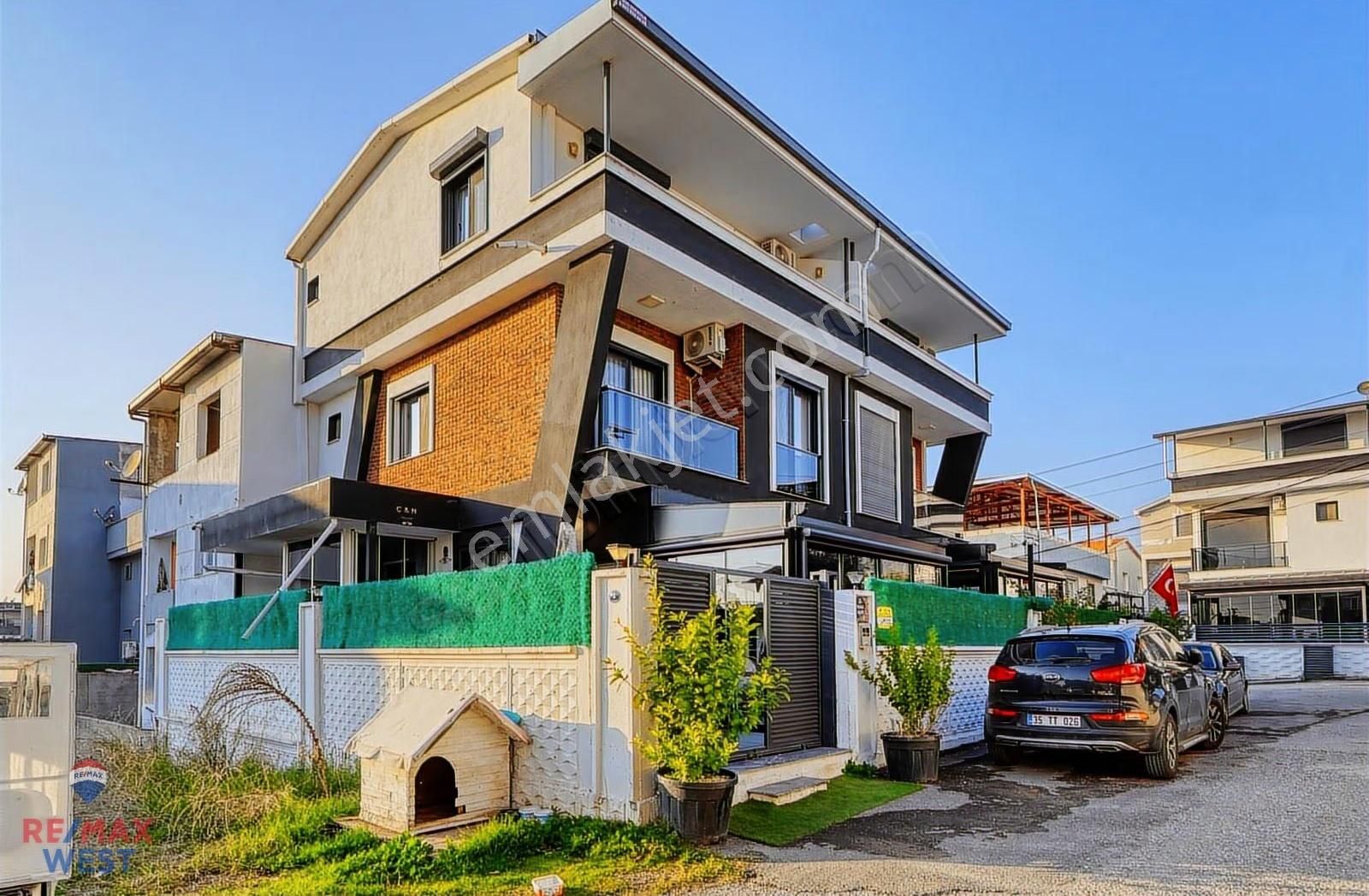 Menderes Barbaros Mh Luks Tripleks 4+1