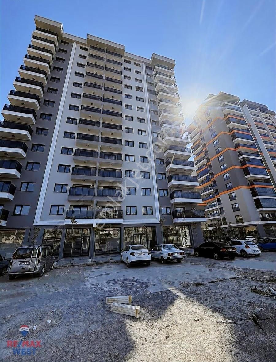 Bornova Çamdibi Fırsat Satılık Daire