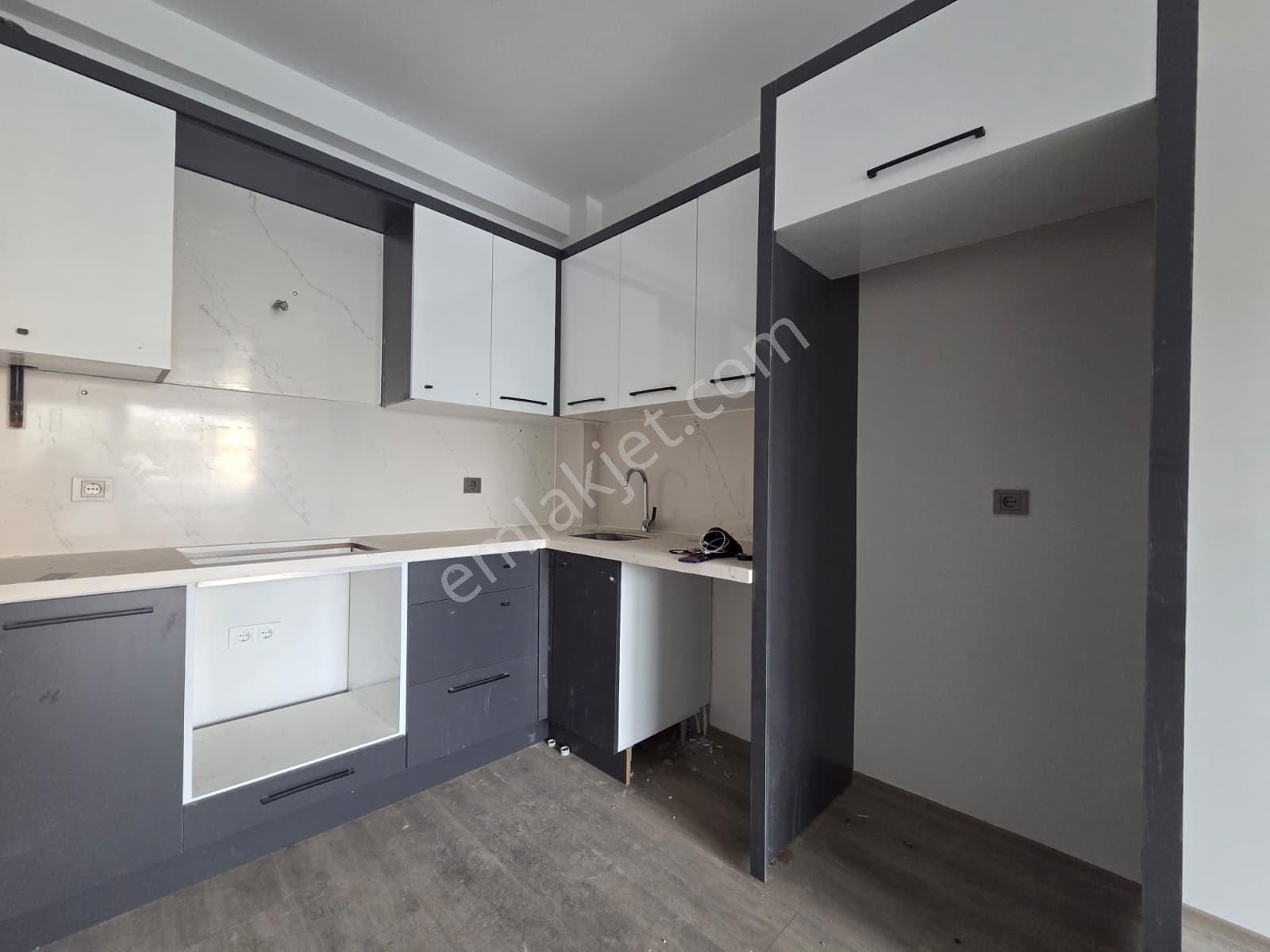 Karınca'dan Tece De Kaçmaz Fırsat!!!iskanlı Havuzlu Kapalı Otoparklı Geniş!!