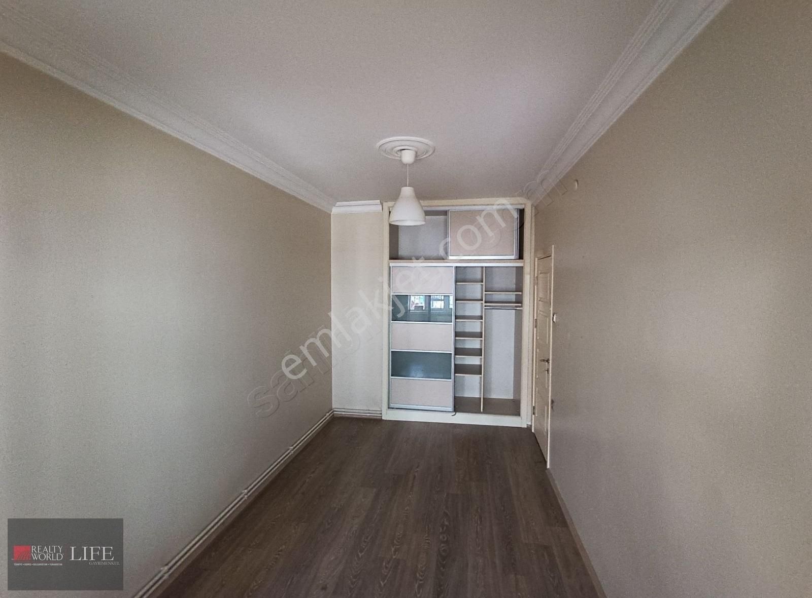 Rw Lıfe//hoşnudiye Mah. Kolcu Sokakta Kiralık 2+1 Daire - Görsel 12