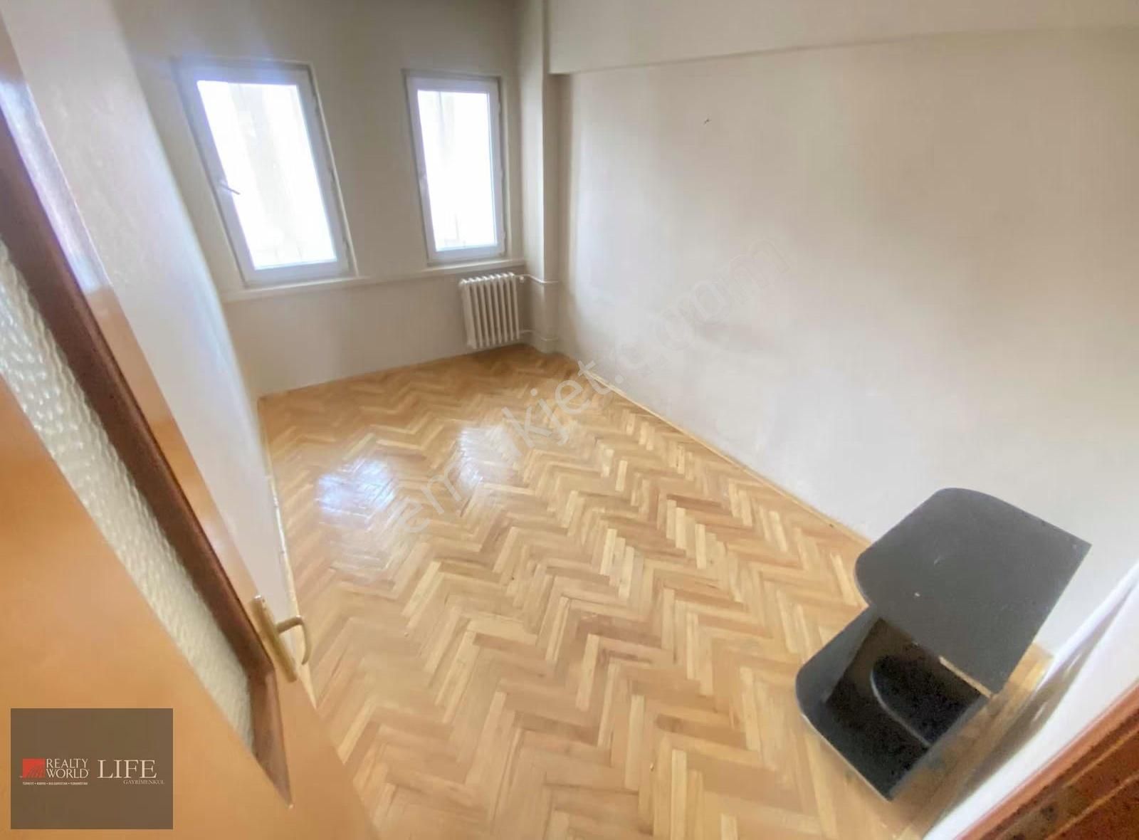 Rw Lıfe // Işıklar Mah. Kırım Cadde Üzeri 3+1 Satılık Daire - Görsel 11