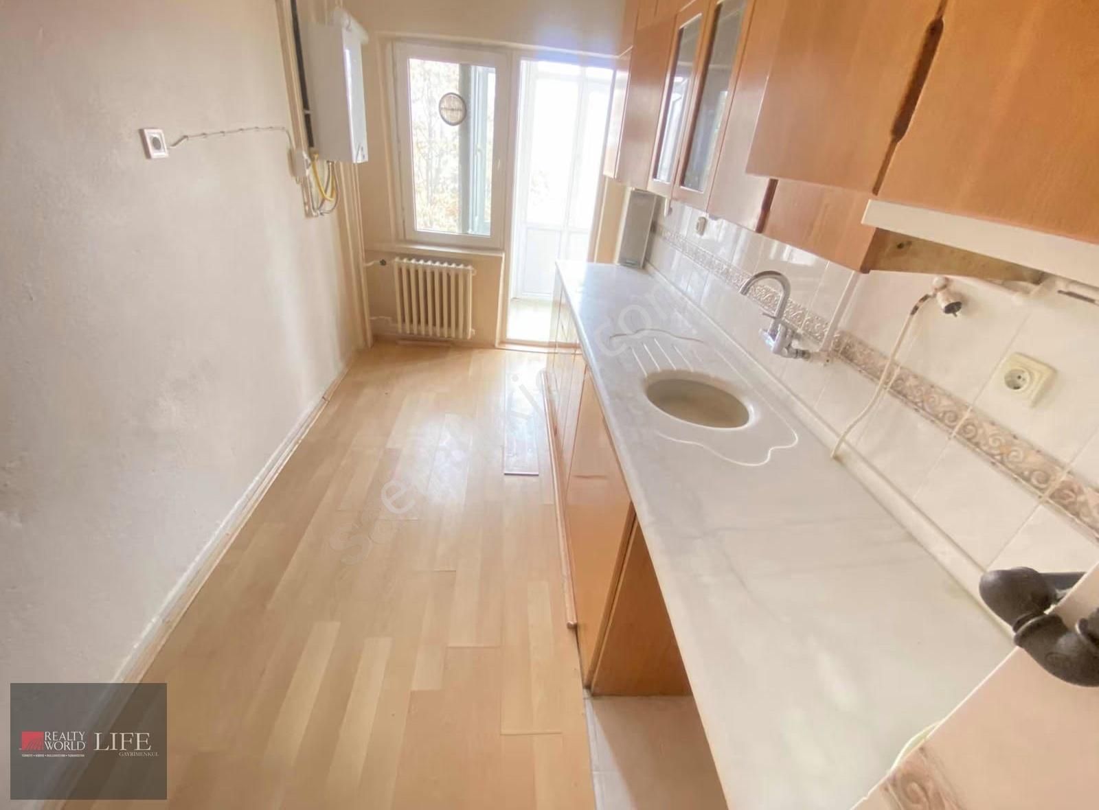 Rw Lıfe // Işıklar Mah. Kırım Cadde Üzeri 3+1 Satılık Daire - Görsel 5