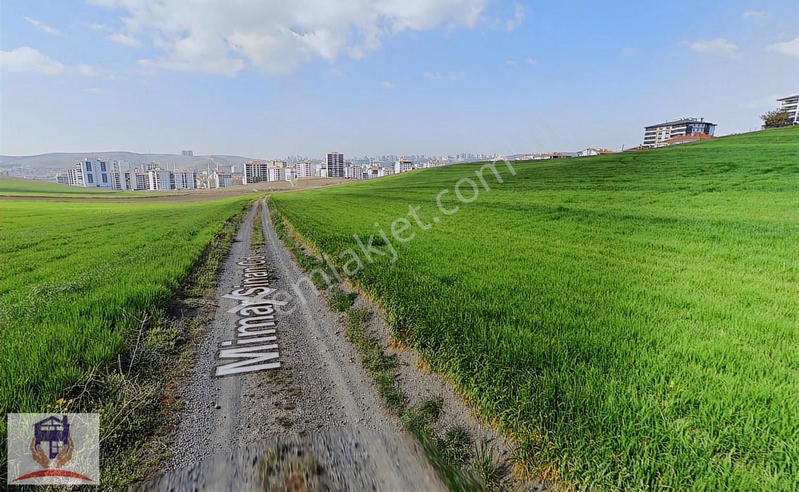 Pursaklar'da 0.80 Emsal 480 M2 Villa Yapına Uygun Süper Arsa - Görsel 4