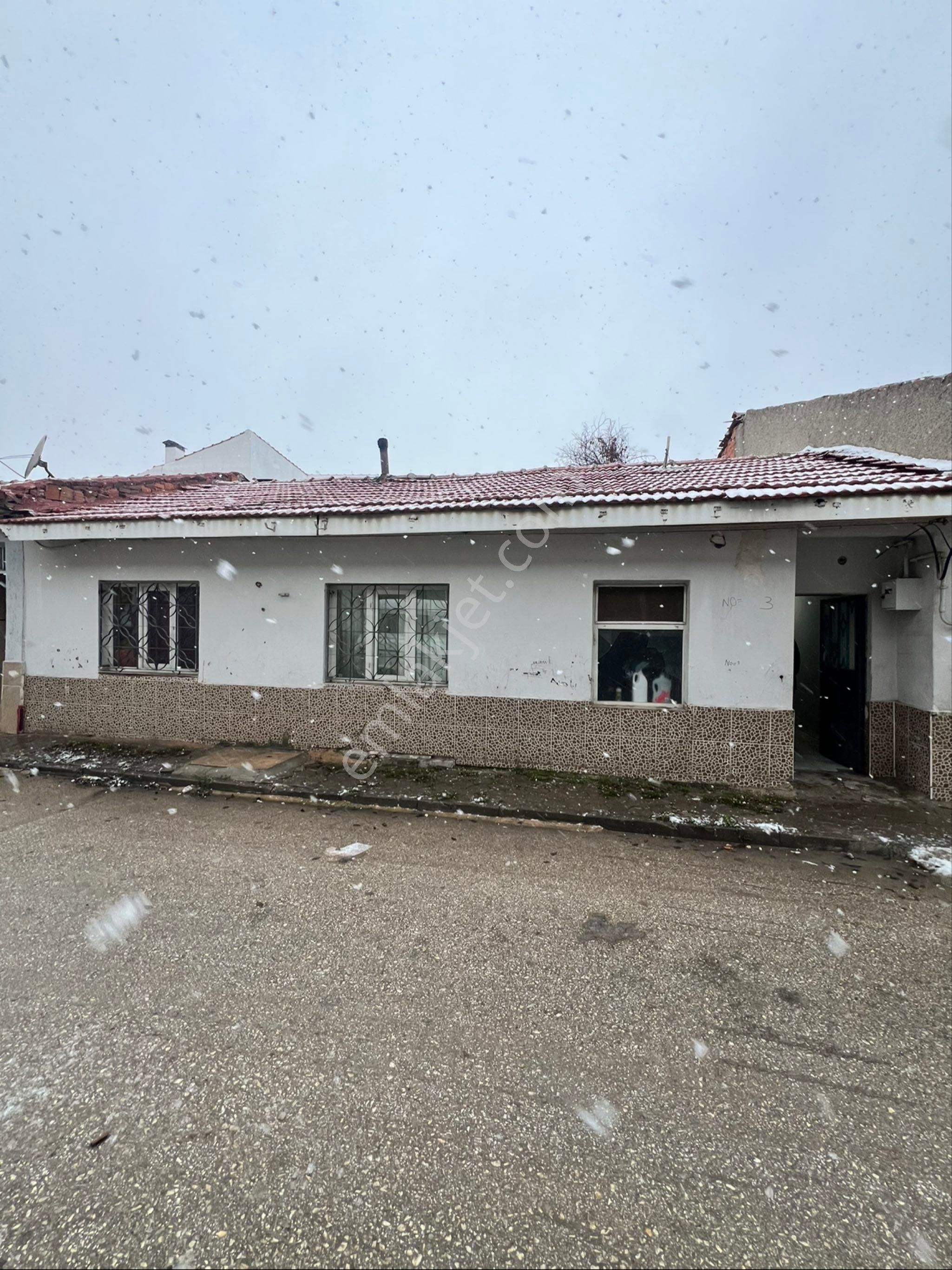 Fevziçakmak Mahallesi Satışık Müstakil Ev