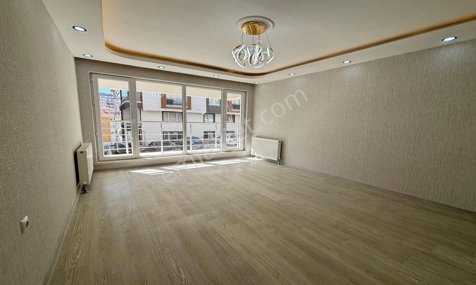 Karakaya Mahallesi'nde Lüx Full Yapıl 3+1 I Daire! - Görsel 12