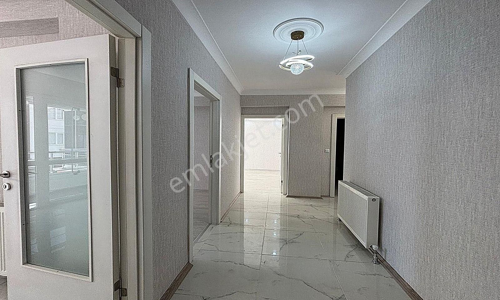 Karakaya Mahallesi'nde Lüx Full Yapıl 3+1 I Daire! - Görsel 32