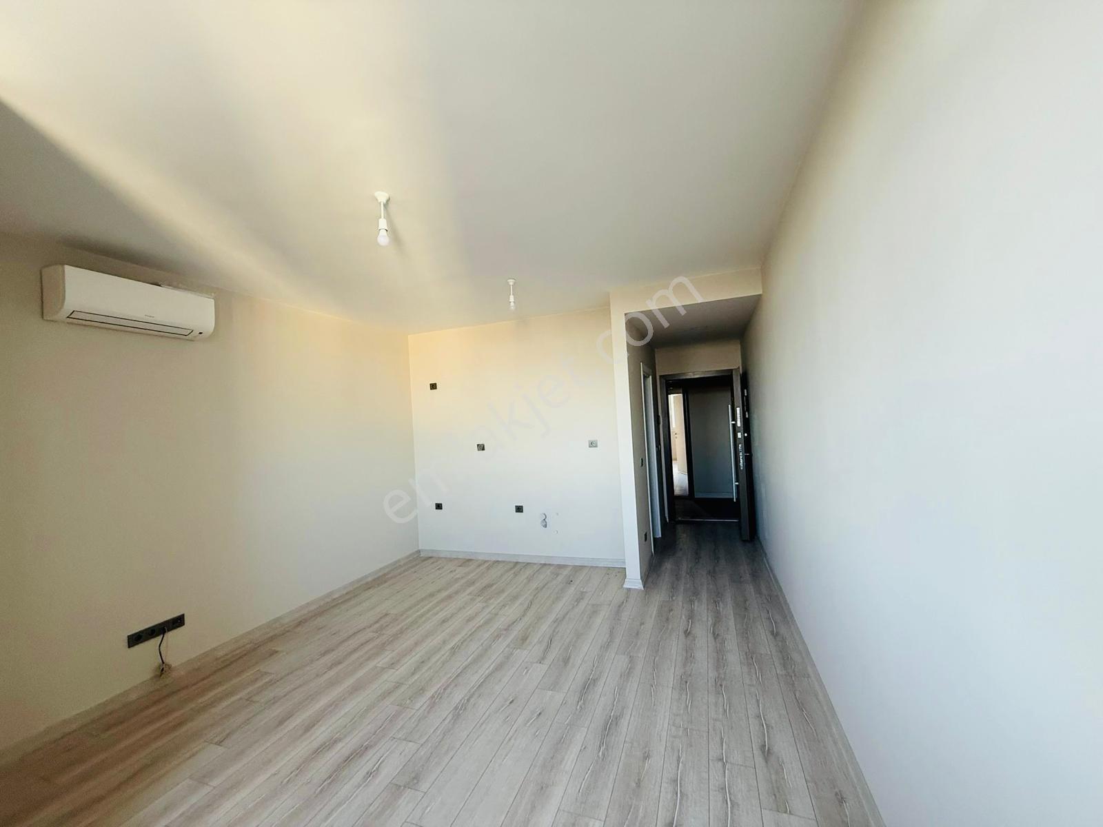 Meydan Ardıçlı Sitesi Acil Satılık Hemen Tapu Hazır Sıfır Daire - Görsel 12