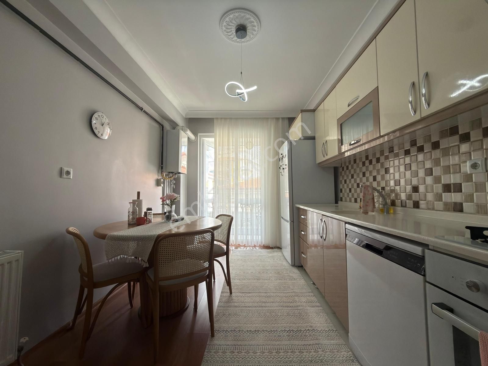 Pazarlıksız!!! Karakaya Mah. 3+1 Yapılı Arakatta Satılık Daire - Görsel 25