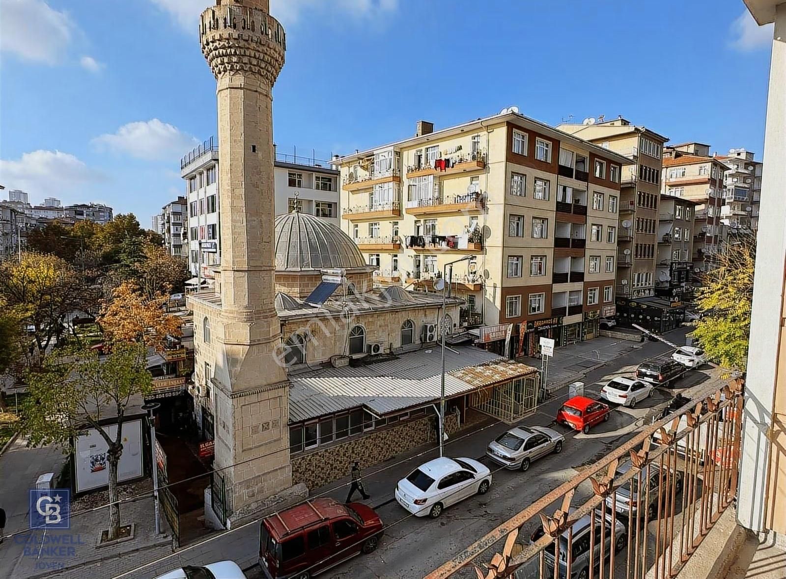 Demetevler Vatan Caddesi Üzerinde Kiralık Daire - Görsel 5