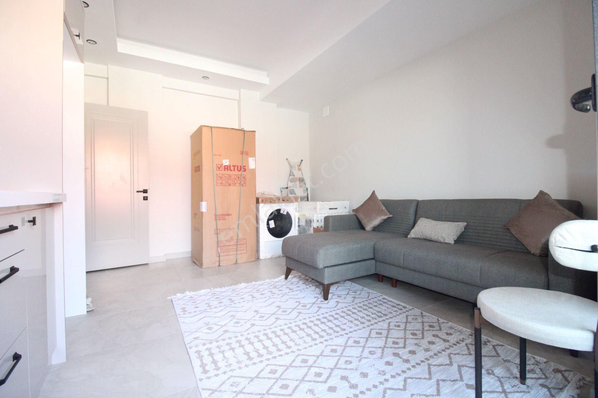 Startkey Yönden Kiralık Asansörlü Sıfır Eşyalı, Sıfır, 1+1 Daire - Görsel 3