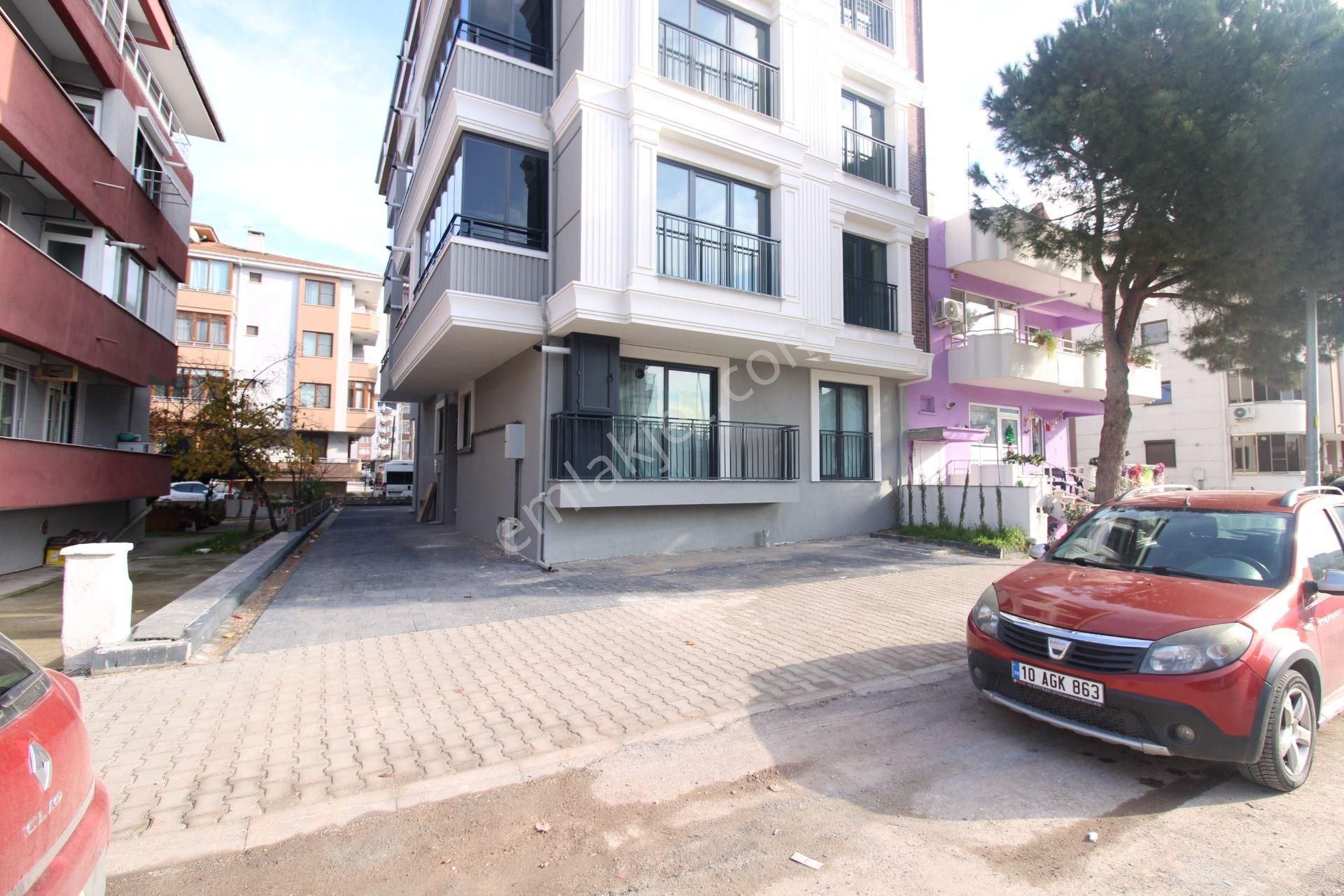 Startkey Yönden Kiralık Asansörlü Sıfır Eşyalı, Sıfır, 1+1 Daire - Görsel 19
