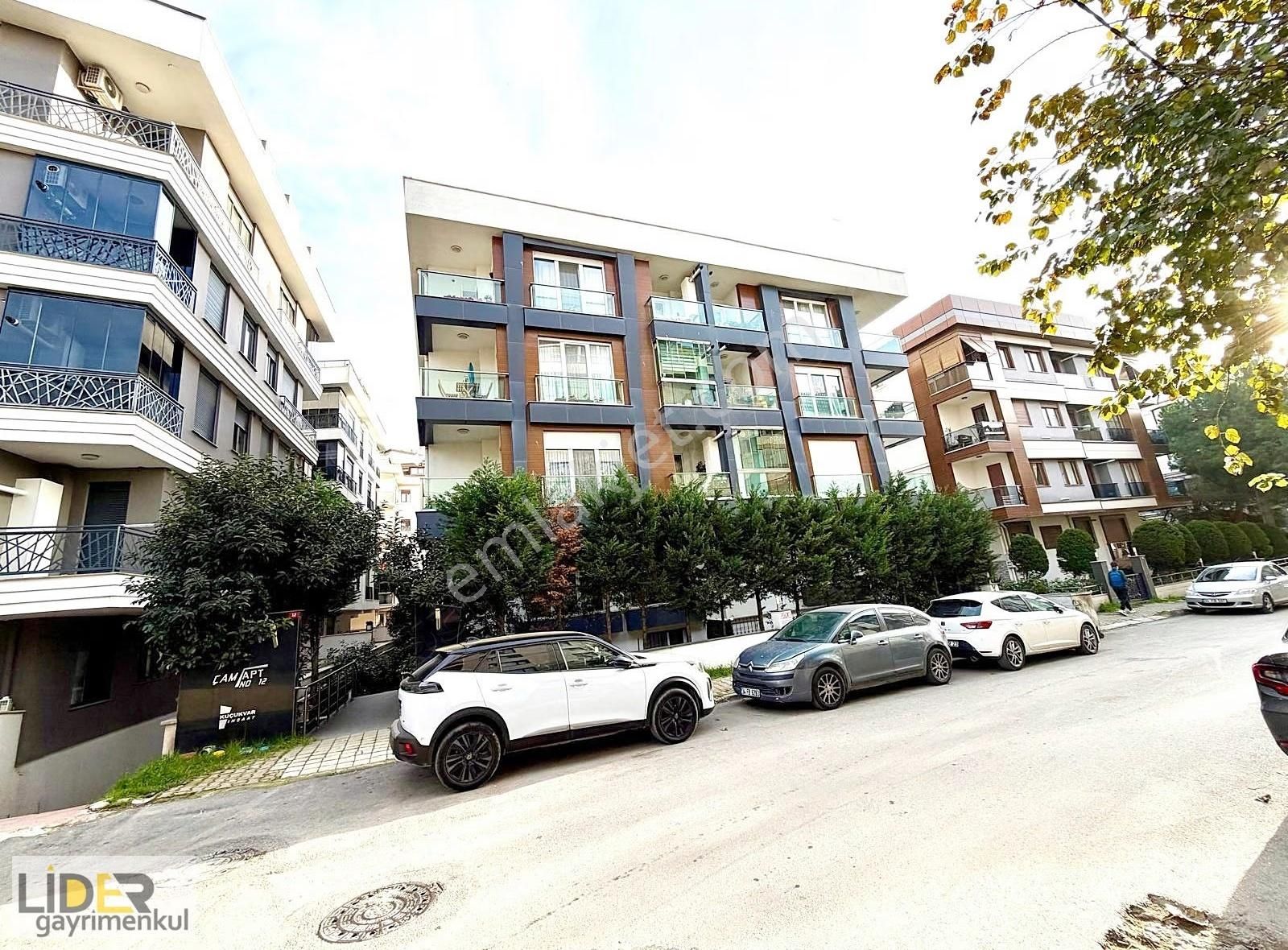 Lider'den İdealtepe Marmaraya Yakın Ara Kat Lüks Geniş 3+1 - Görsel 11