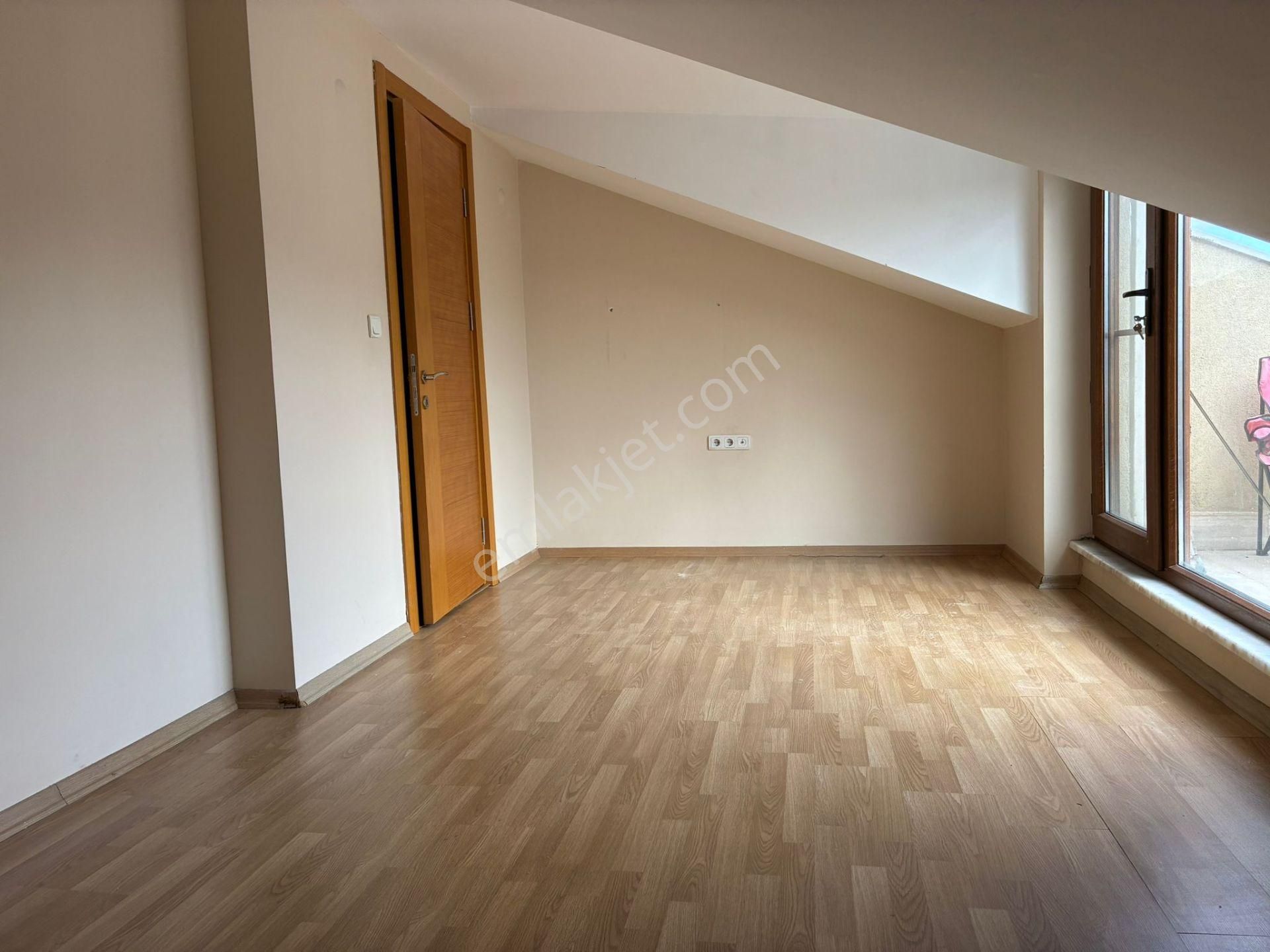 Çengelköy 'de 4+1 Kiralık Dubleks Daire - Görsel 28