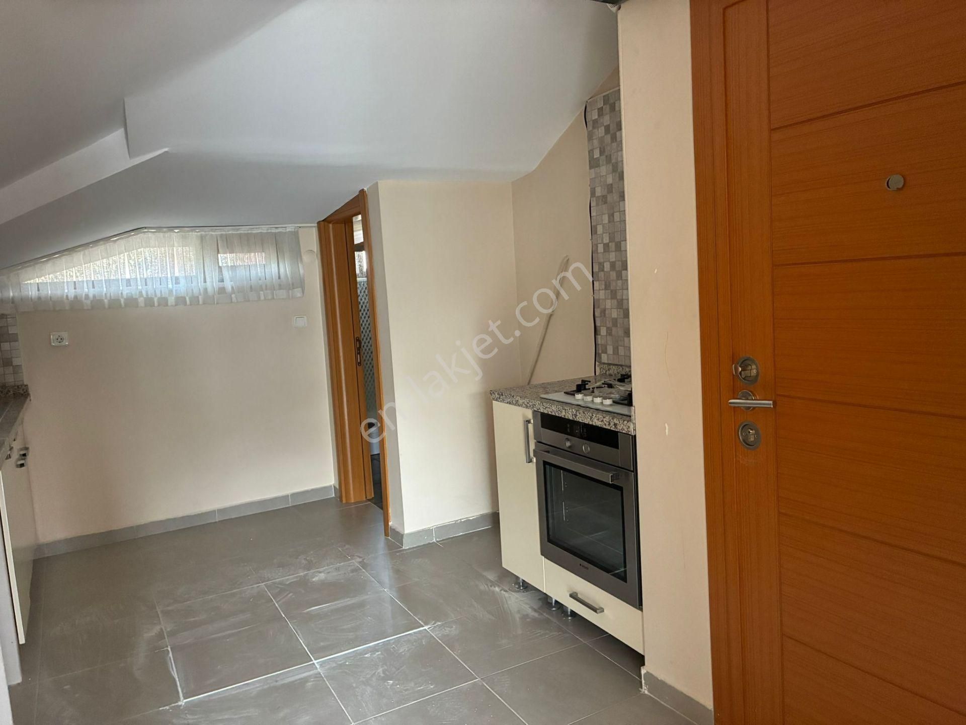 Çengelköy 'de 4+1 Kiralık Dubleks Daire - Görsel 22