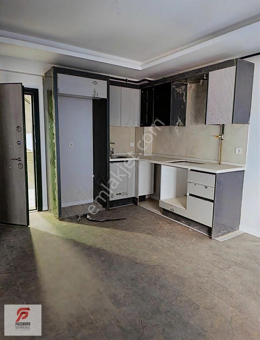 Menemen Uğur Mumcu 1+1 Ara Kat Kiralık Daire - Görsel 14